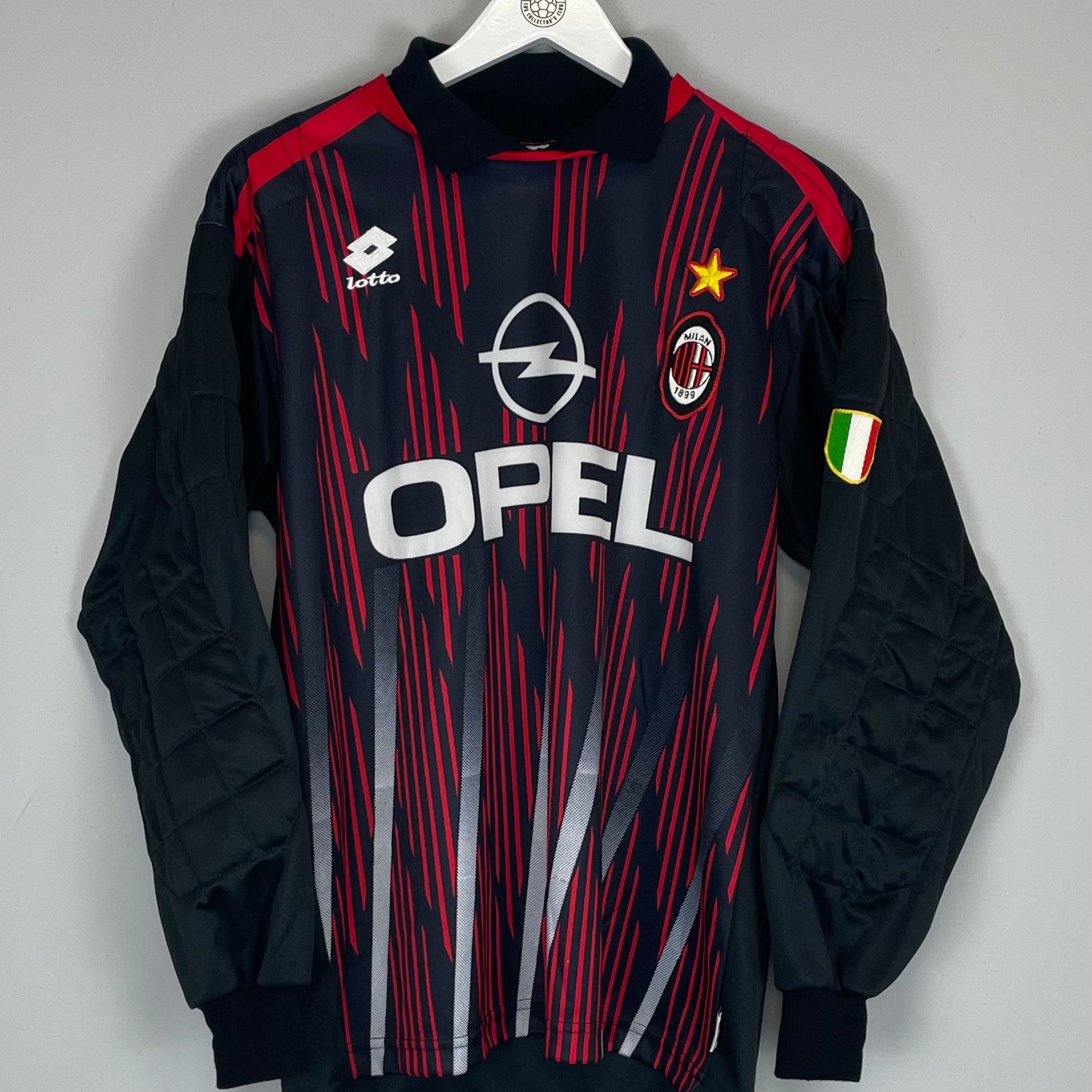Shop 1996/97 AC MILAN GK SHIRT (M) LOTTO, classic football shirts, vintage football shirts & retro soccer jerseys at Cult Kits