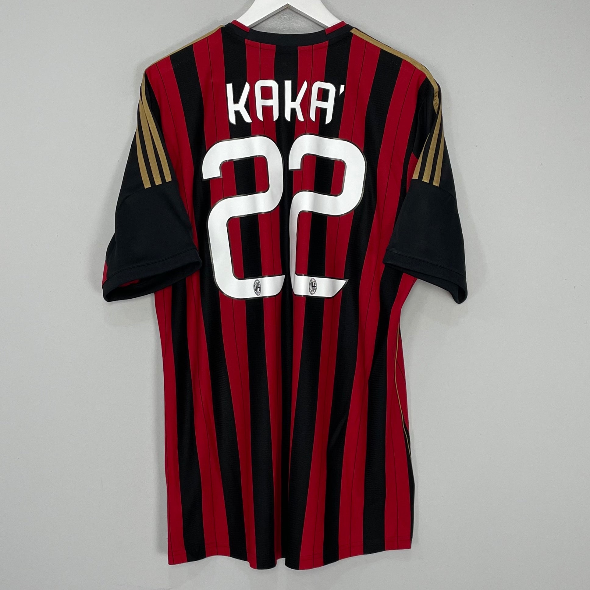Shop 2013/14 AC MILAN KAKA #22 HOME SHIRT (XL) ADIDAS, classic football shirts, vintage football shirts & retro soccer jerseys at Cult Kits