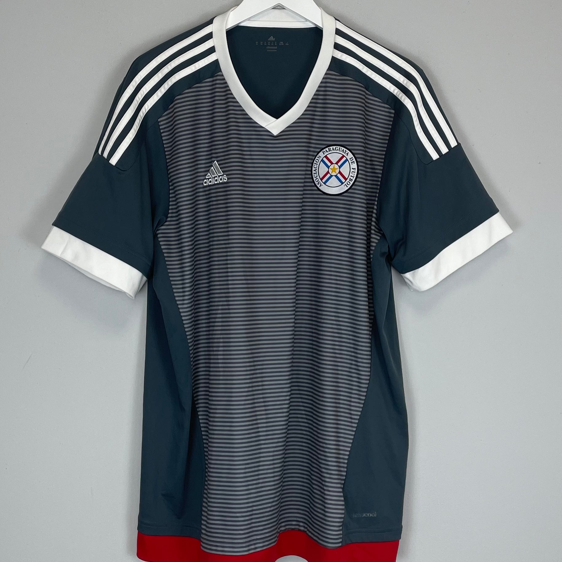 Shop 2015/16 PARAGUAY AWAY SHIRT (XL) ADIDAS, classic football shirts, vintage football shirts & retro soccer jerseys at Cult Kits
