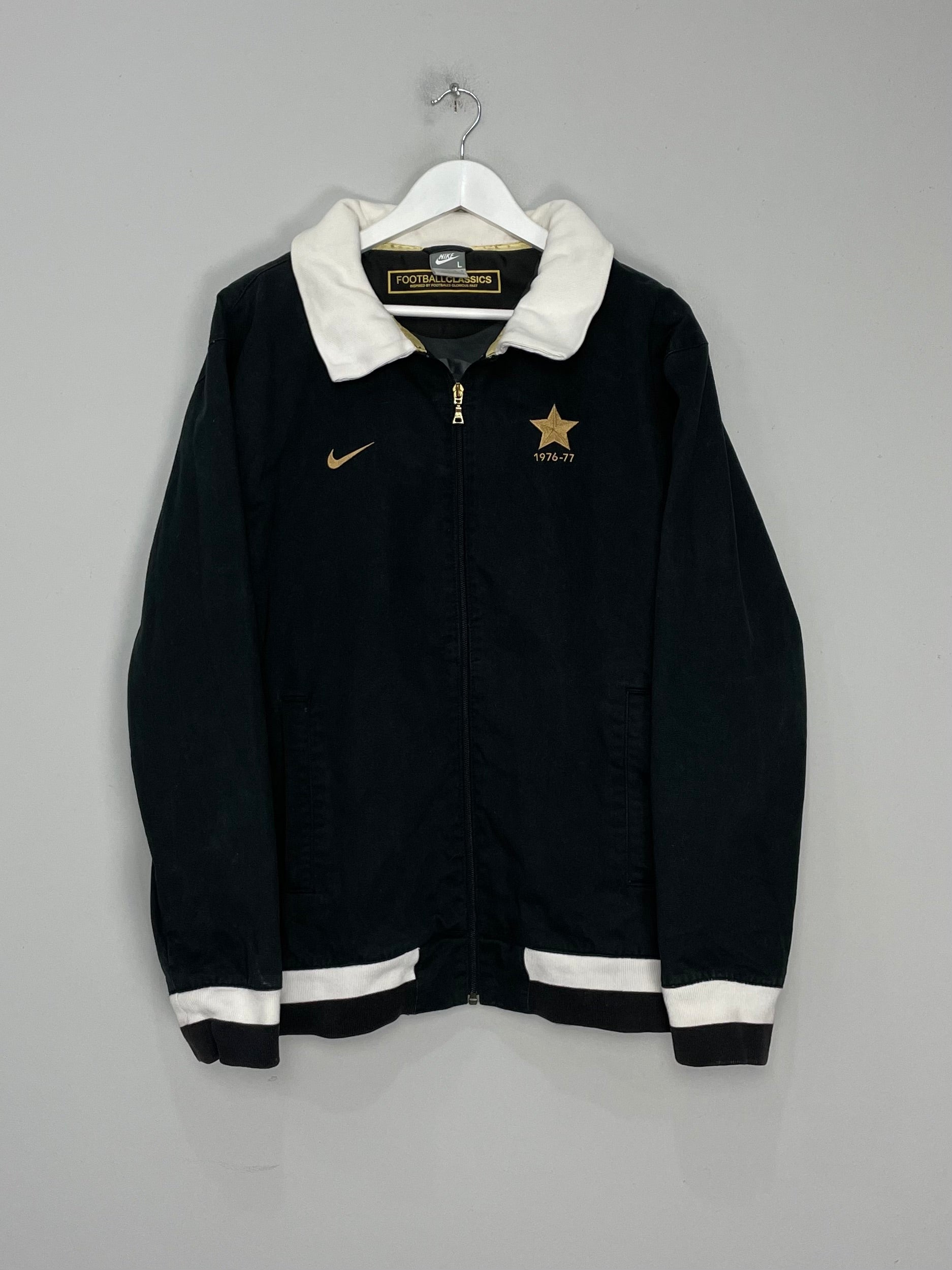 Shop 1976/77 JUVENTUS TRIBUTE JACKET (L) NIKE, classic football shirts, vintage football shirts & retro soccer jerseys at Cult Kits