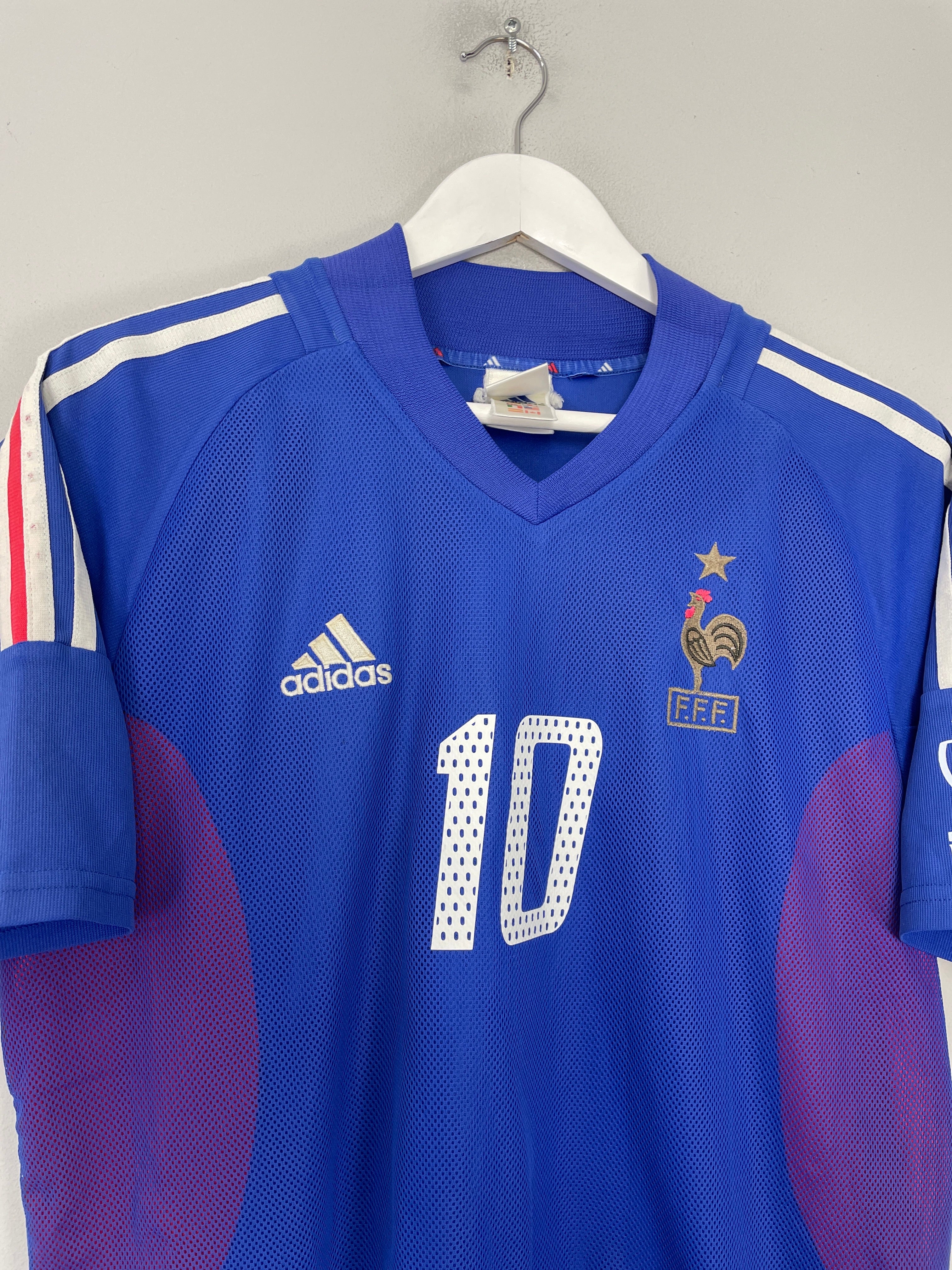 Shop 2002/04 FRANCE ZIDANE #10 HOME SHIRT (M) ADIDAS, classic football shirts, vintage football shirts & retro soccer jerseys at Cult Kits