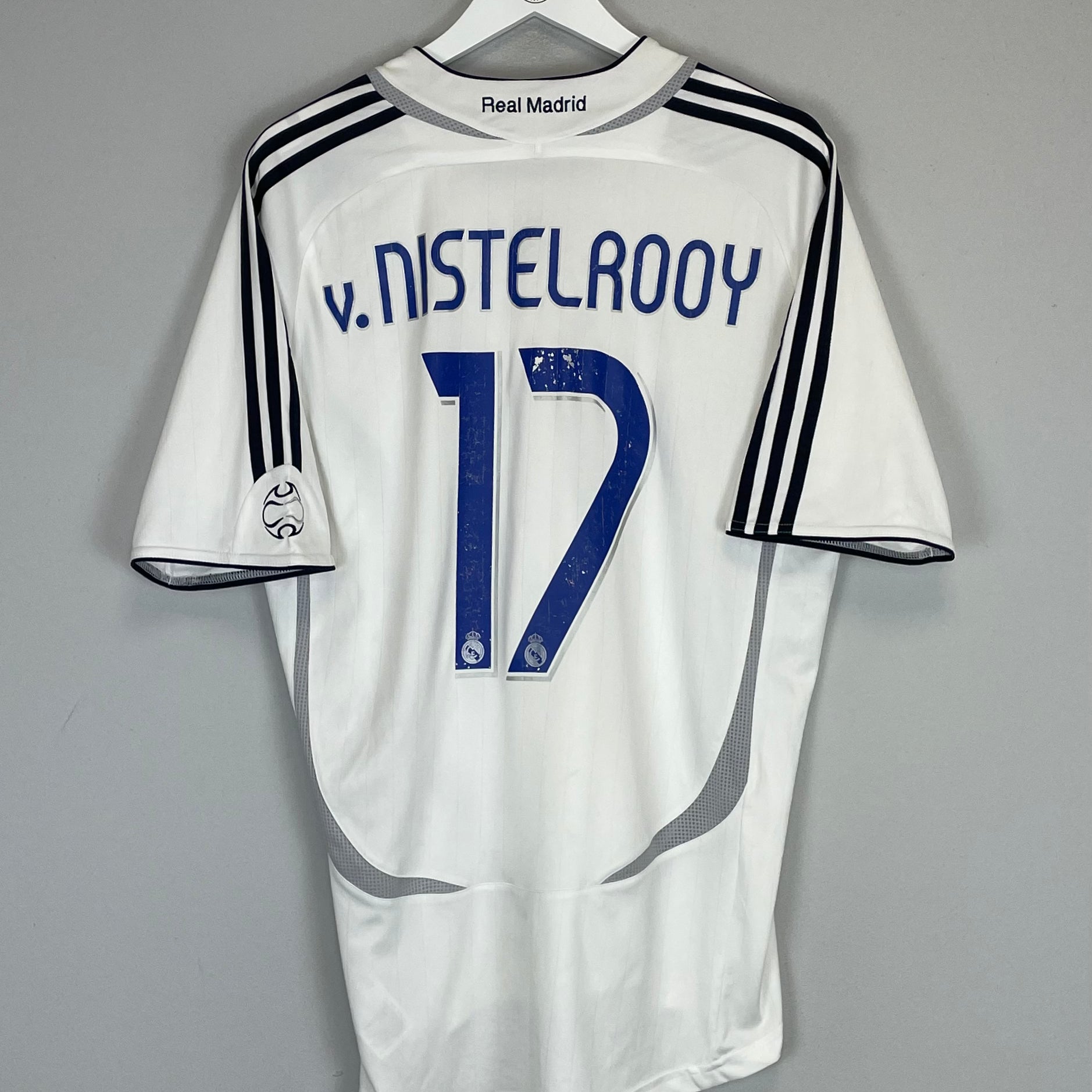 Shop 2006/07 REAL MADRID V.NISTELROOY #17 HOME SHIRT (L) ADIDAS, classic football shirts, vintage football shirts & retro soccer jerseys at Cult Kits