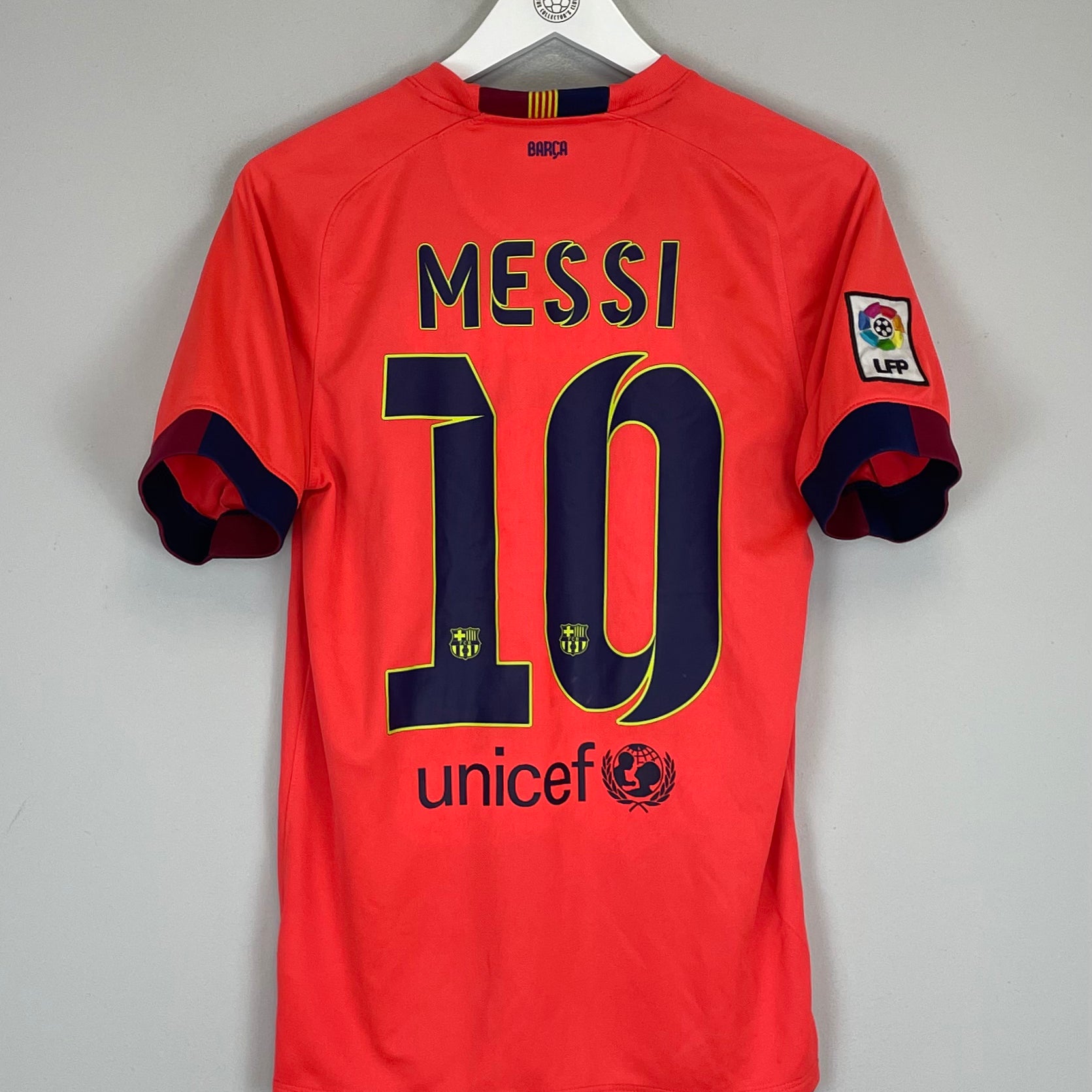 Shop 2014/15 BARCELONA MESSI #10 AWAY SHIRT (S) NIKE, classic football shirts, vintage football shirts & retro soccer jerseys at Cult Kits