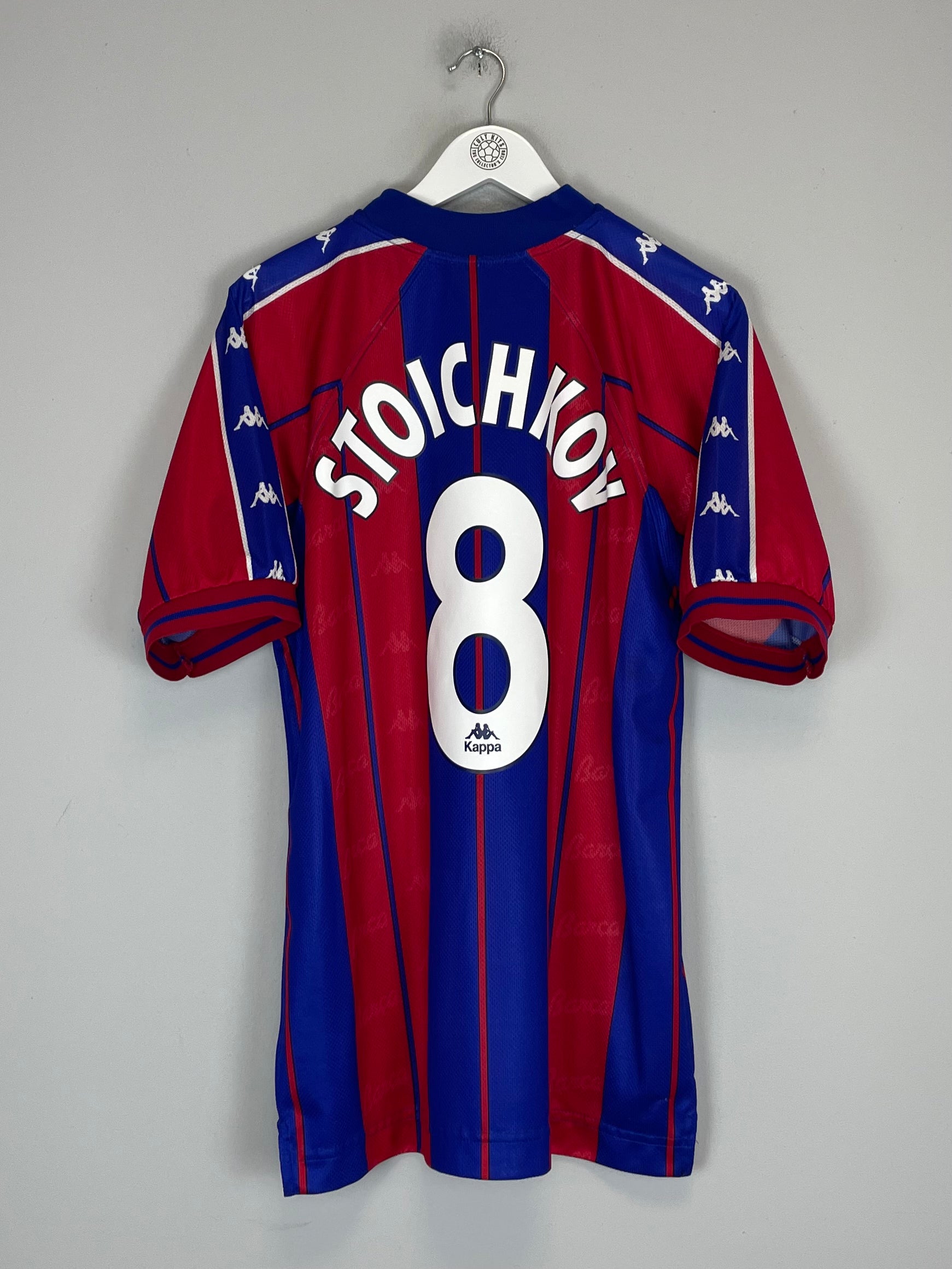 Shop 1997/98 BARCELONA STOICHKOV #8 HOME SHIRT (XL) KAPPA, classic football shirts, vintage football shirts & retro soccer jerseys at Cult Kits