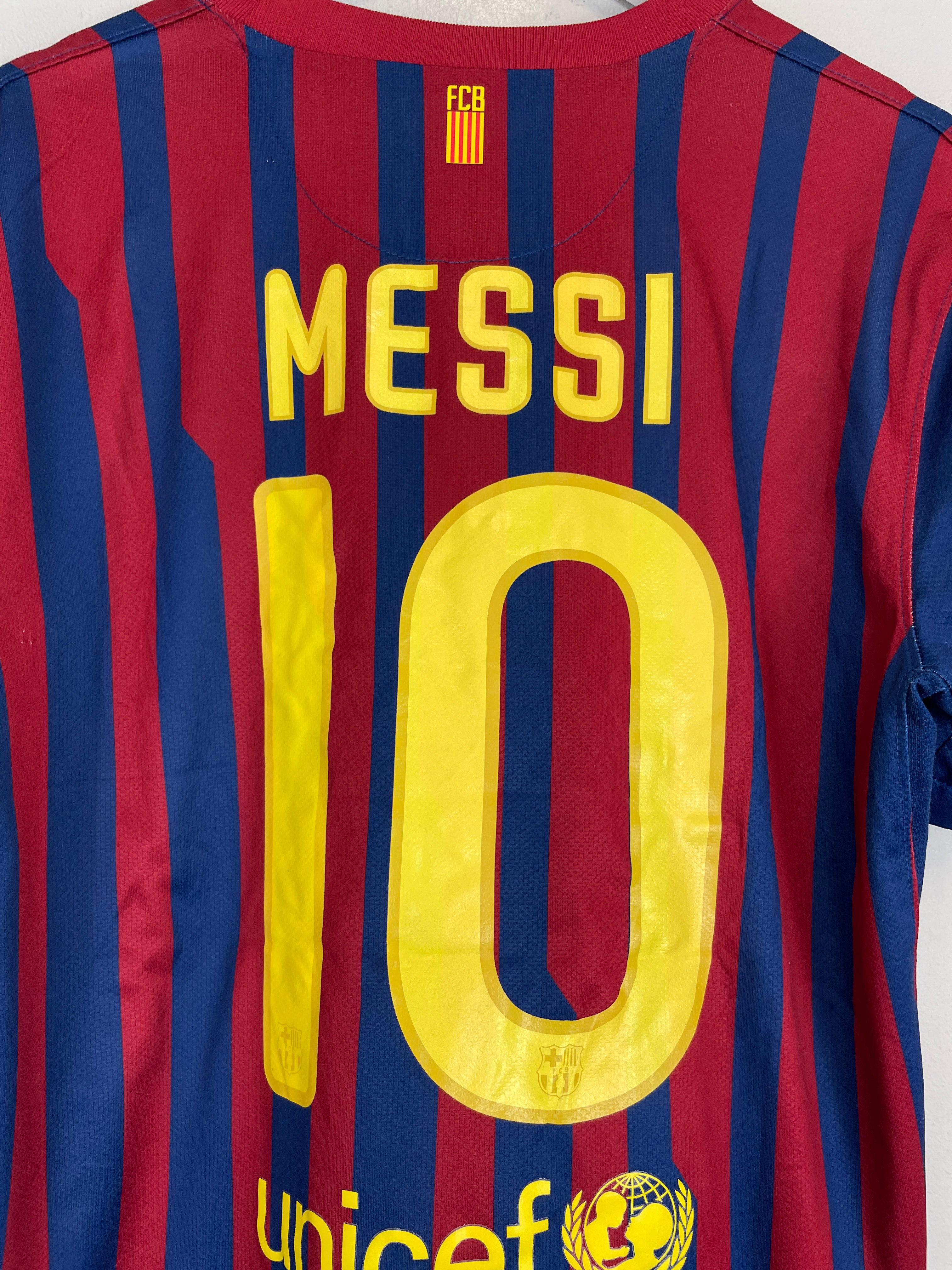 Shop 2011/12 BARCELONA MESSI #10 HOME SHIRT (L) NIKE, classic football shirts, vintage football shirts & retro soccer jerseys at Cult Kits