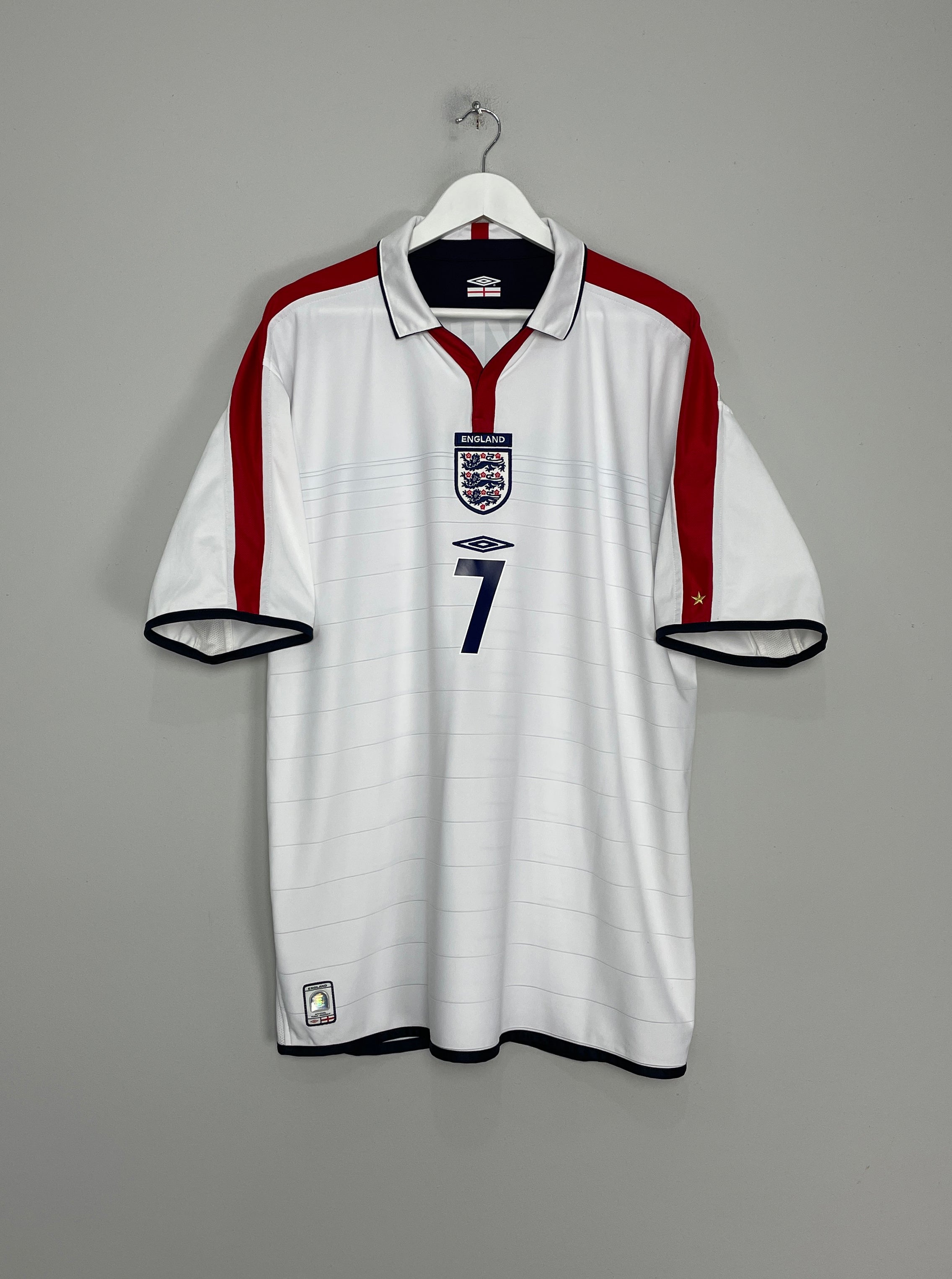 Shop 2003/05 ENGLAND BECKHAM #7 HOME SHIRT (XXL) UMBRO, classic football shirts, vintage football shirts & retro soccer jerseys at Cult Kits