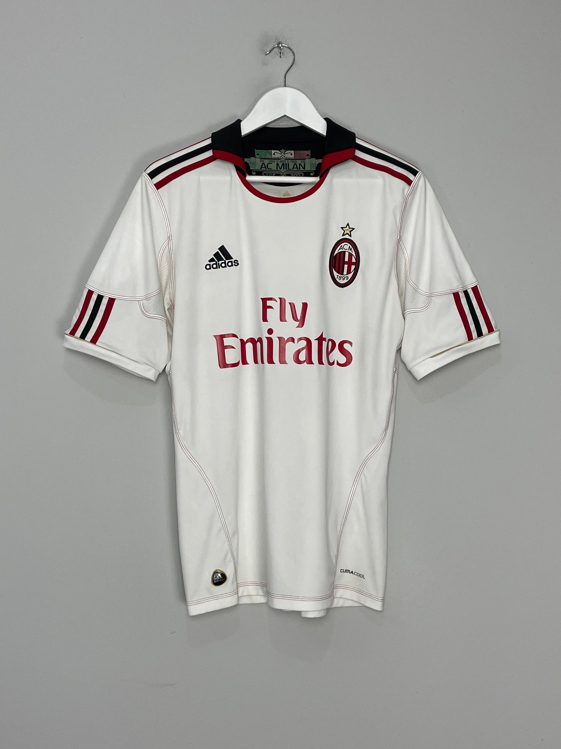 Shop 2010/11 AC MILAN RONALDINHO #80 AWAY SHIRT (M) ADIDAS, classic football shirts, vintage football shirts & retro soccer jerseys at Cult Kits