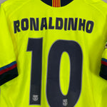 Shop 2005/06 BARCELONA RONALDINHO #10 AWAY SHIRT (M) NIKE, classic football shirts, vintage football shirts & retro soccer jerseys at Cult Kits