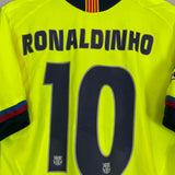 Shop 2005/06 BARCELONA RONALDINHO #10 AWAY SHIRT (M) NIKE, classic football shirts, vintage football shirts & retro soccer jerseys at Cult Kits
