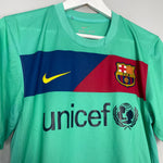 Shop 2010/11 BARCELONA A.INIESTA #8 AWAY SHIRT (S) NIKE, classic football shirts, vintage football shirts & retro soccer jerseys at Cult Kits