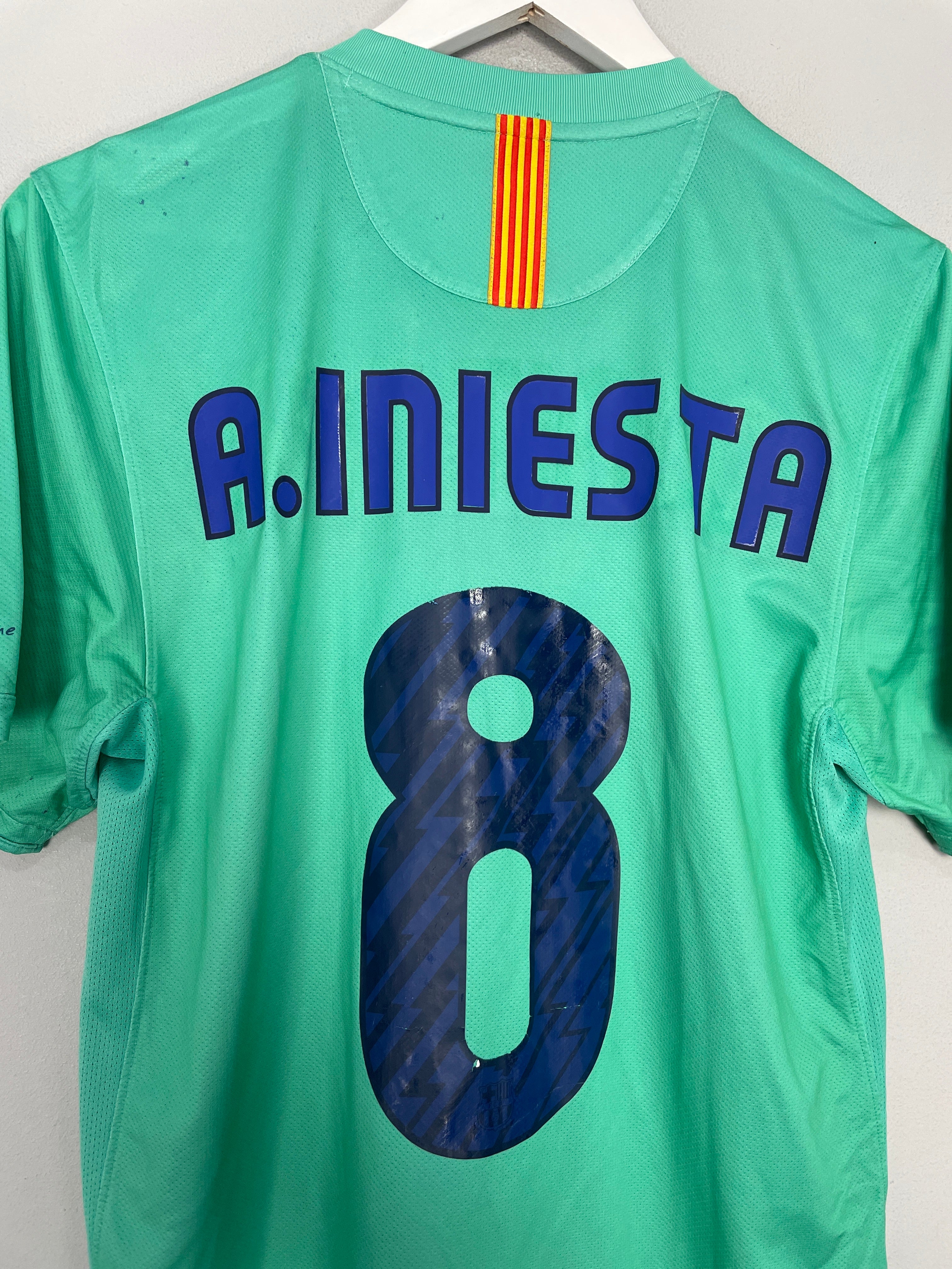 Shop 2010/11 BARCELONA A.INIESTA #8 AWAY SHIRT (S) NIKE, classic football shirts, vintage football shirts & retro soccer jerseys at Cult Kits