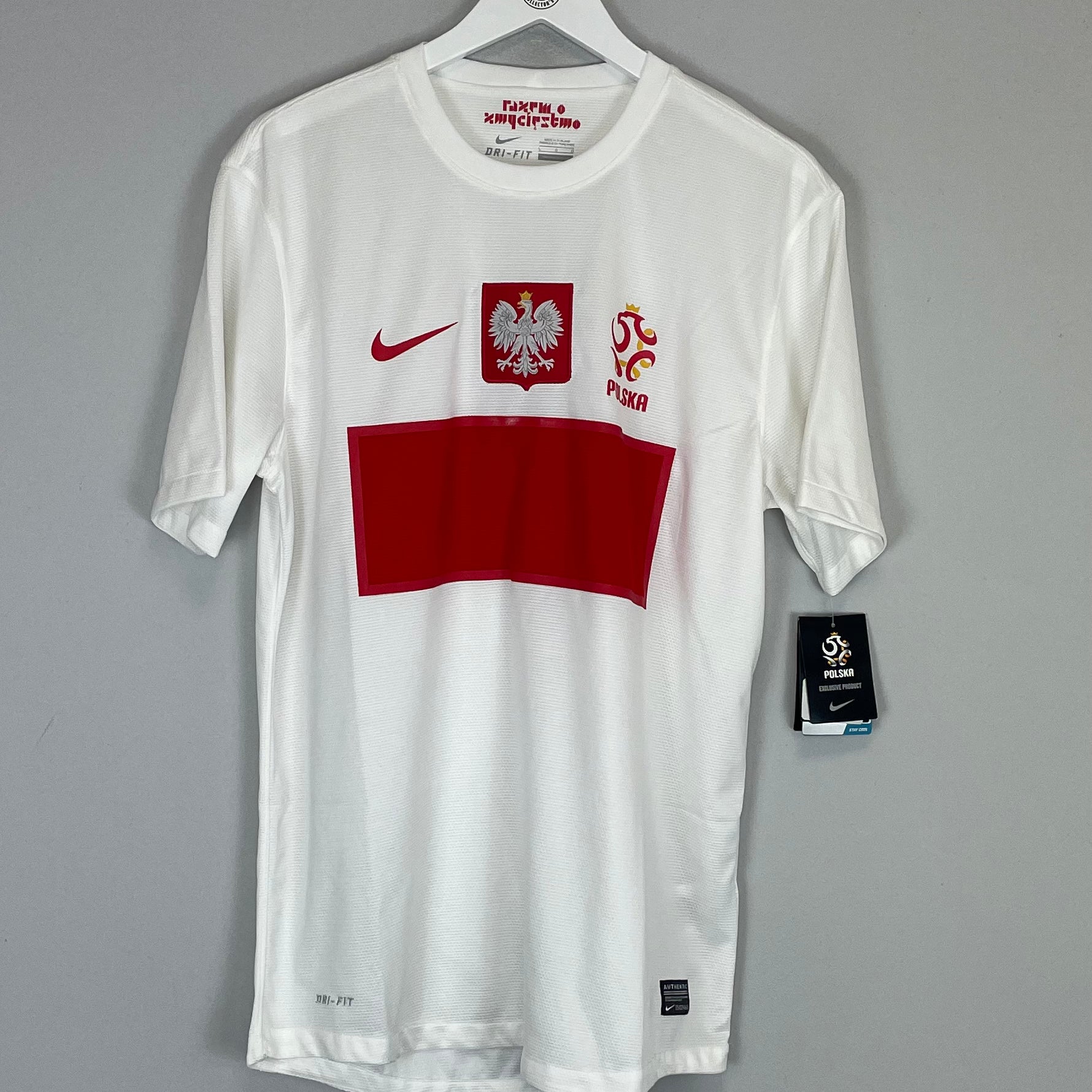 Shop 2012/13 POLAND *BNWT* HOME SHIRT (L) NIKE, classic football shirts, vintage football shirts & retro soccer jerseys at Cult Kits