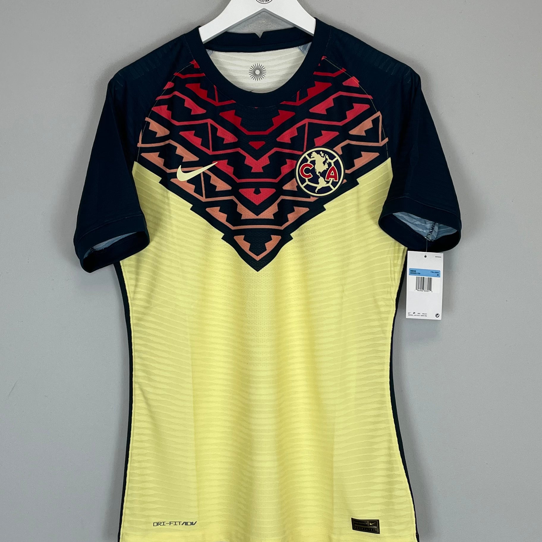 Shop 2021/22 CLUB AMERICA *PLAYER ISSUE* BNWT HOME SHIRT (M) NIKE, classic football shirts, vintage football shirts & retro soccer jerseys at Cult Kits