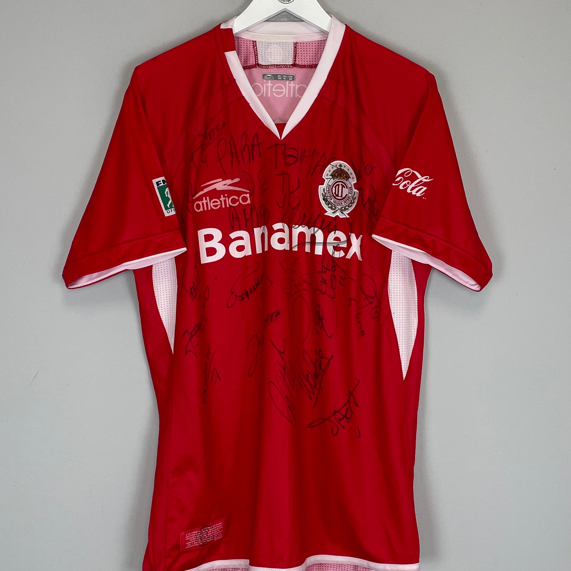 Shop 2008/09 DEPORTIVO TOLUCA MANCILLA #9 *SQUAD SIGNED* HOME SHIRT (XL) ATLETICA, classic football shirts, vintage football shirts & retro soccer jerseys at Cult Kits