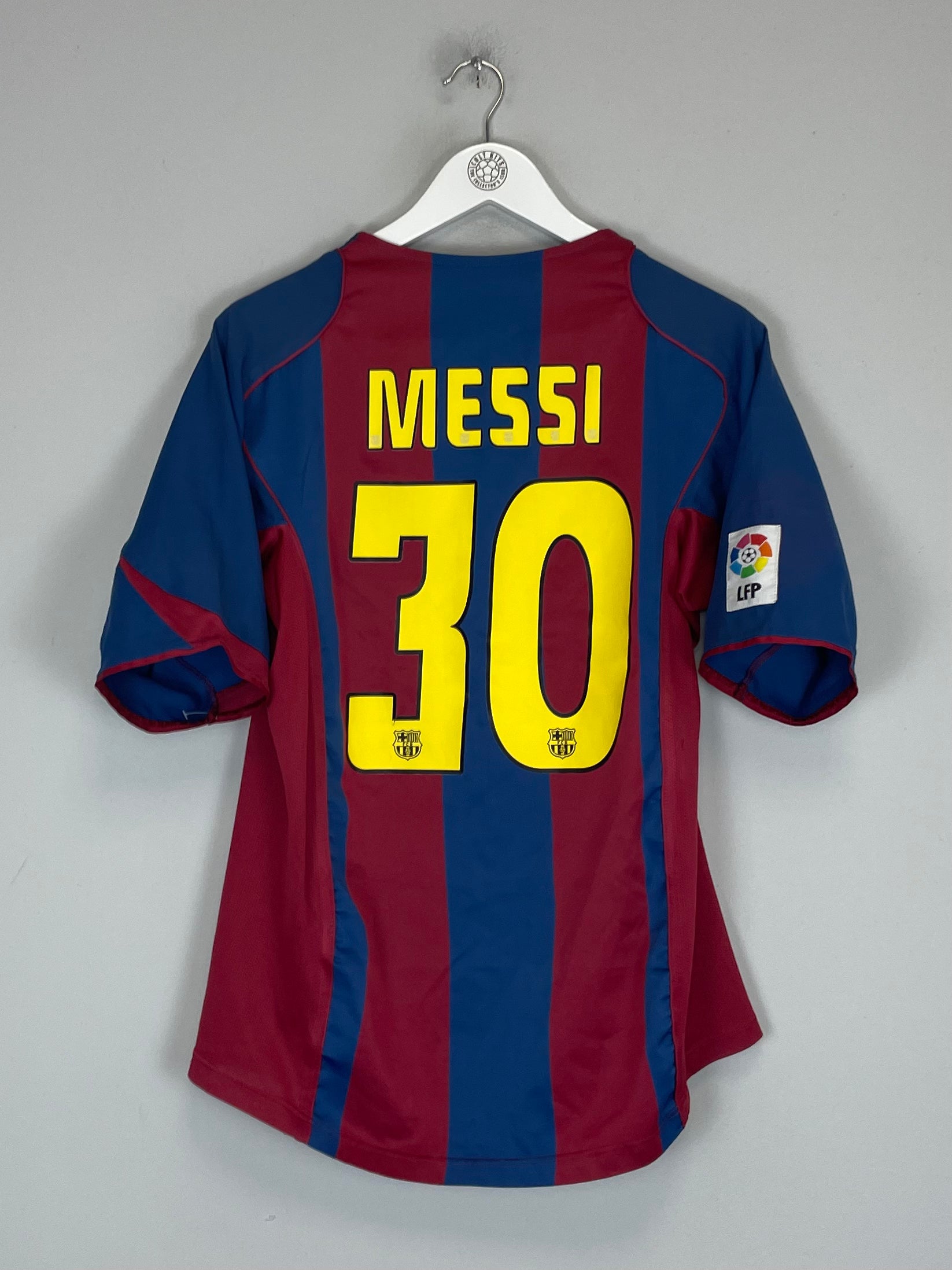 Shop 2004/05 BARCELONA MESSI #30 HOME SHIRT (S) NIKE, classic football shirts, vintage football shirts & retro soccer jerseys at Cult Kits