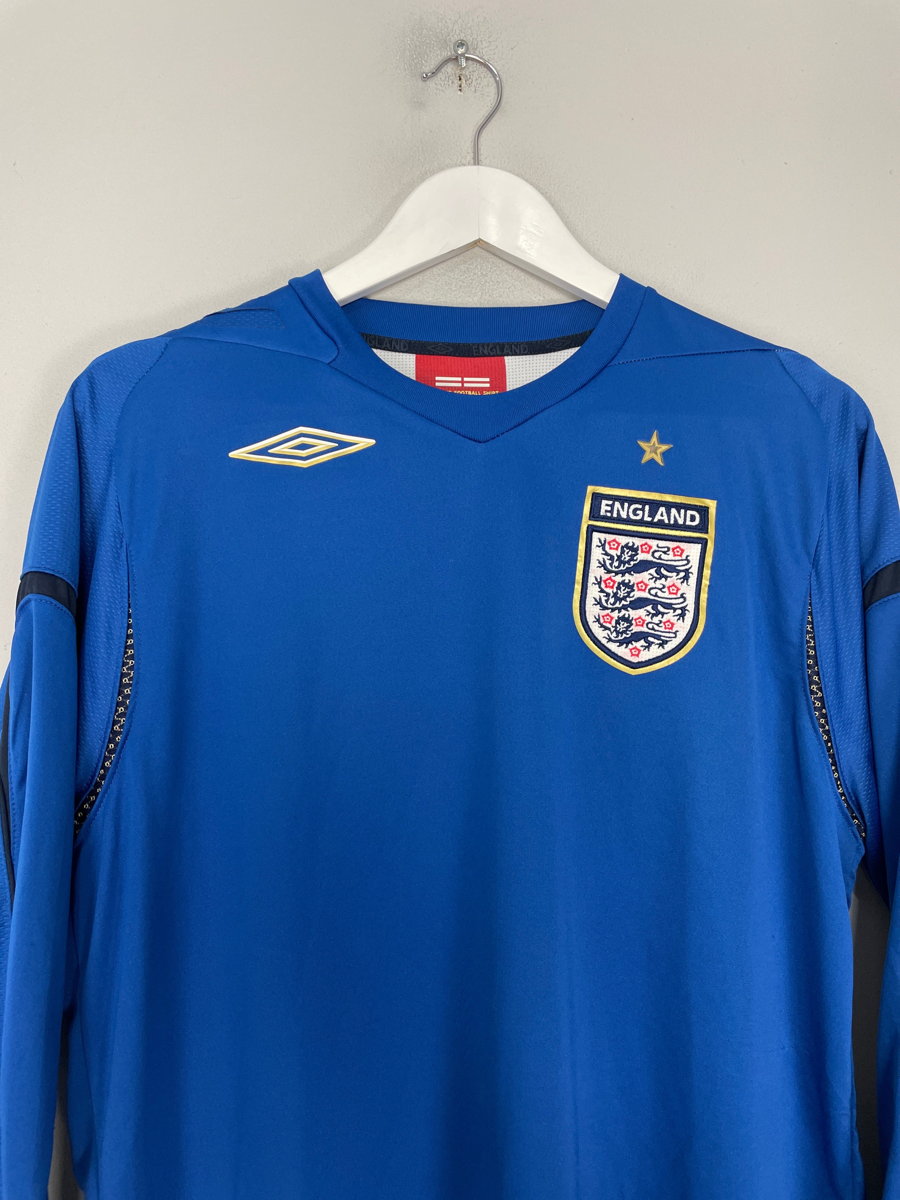 Shop 2006/08 ENGLAND GK SHIRT (L) UMBRO, classic football shirts, vintage football shirts & retro soccer jerseys at Cult Kits