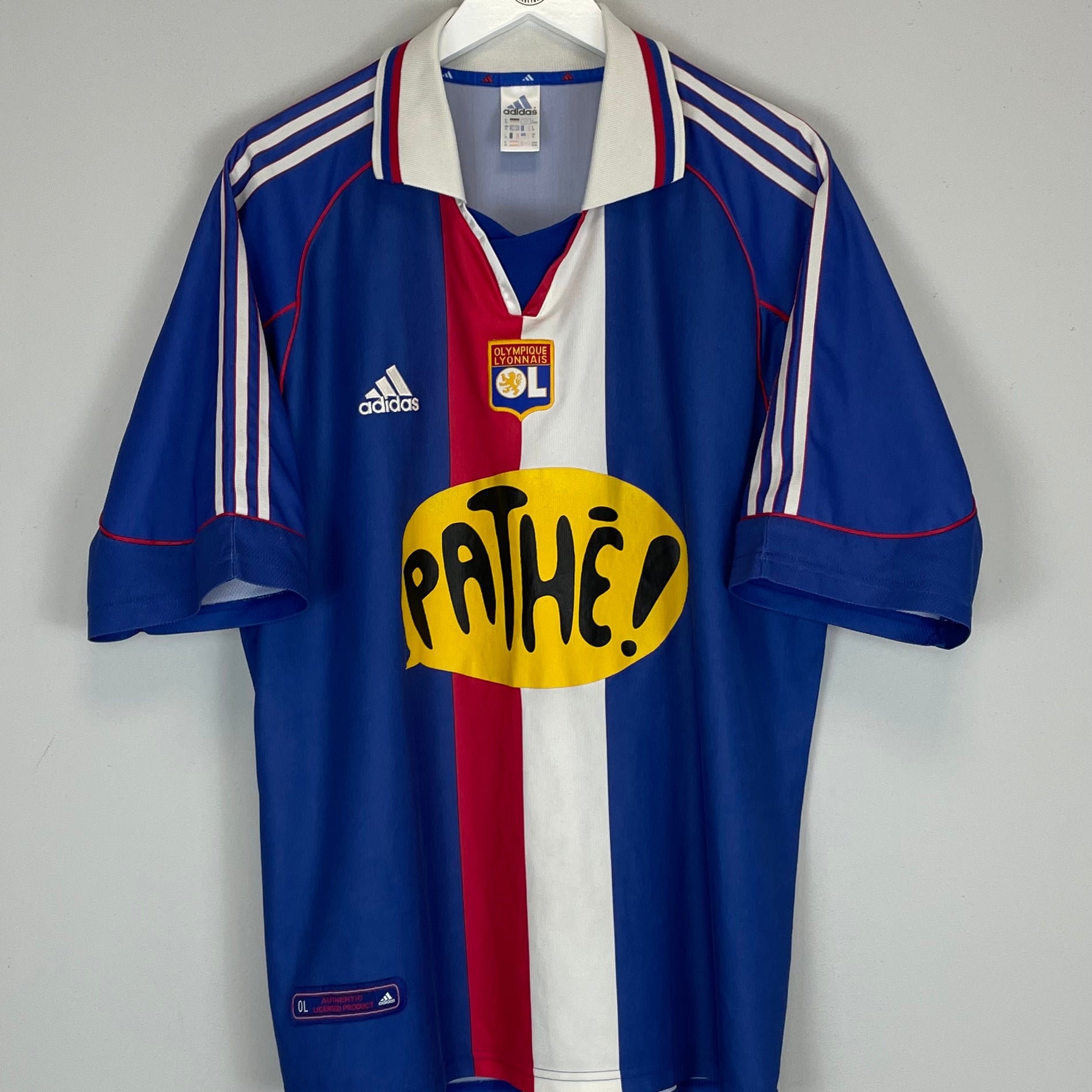 Shop 2000/01 LYON AWAY SHIRT (XL) ADIDAS, classic football shirts, vintage football shirts & retro soccer jerseys at Cult Kits