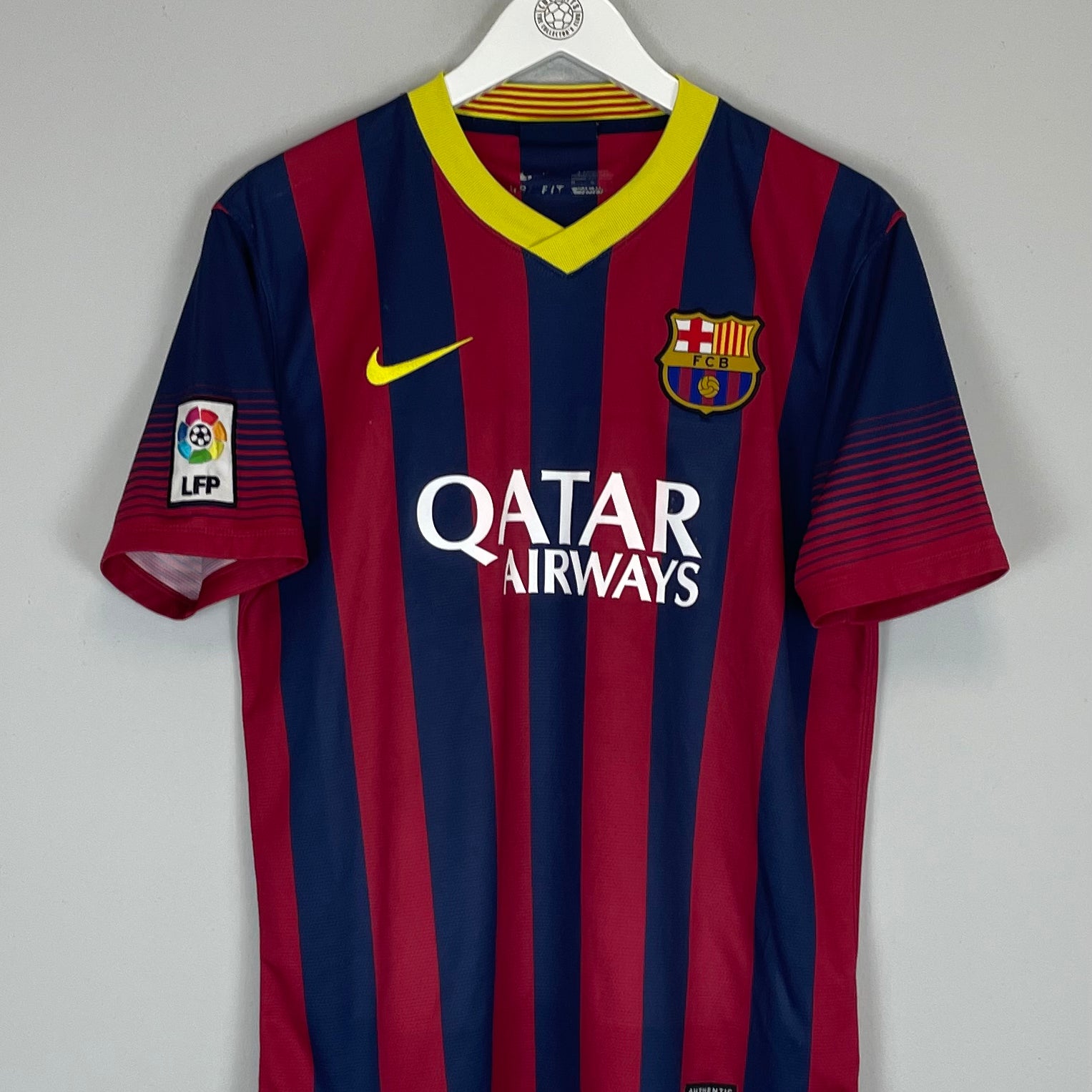 Shop 2013/14 BARCELONA HOME SHIRT (M) NIKE, classic football shirts, vintage football shirts & retro soccer jerseys at Cult Kits