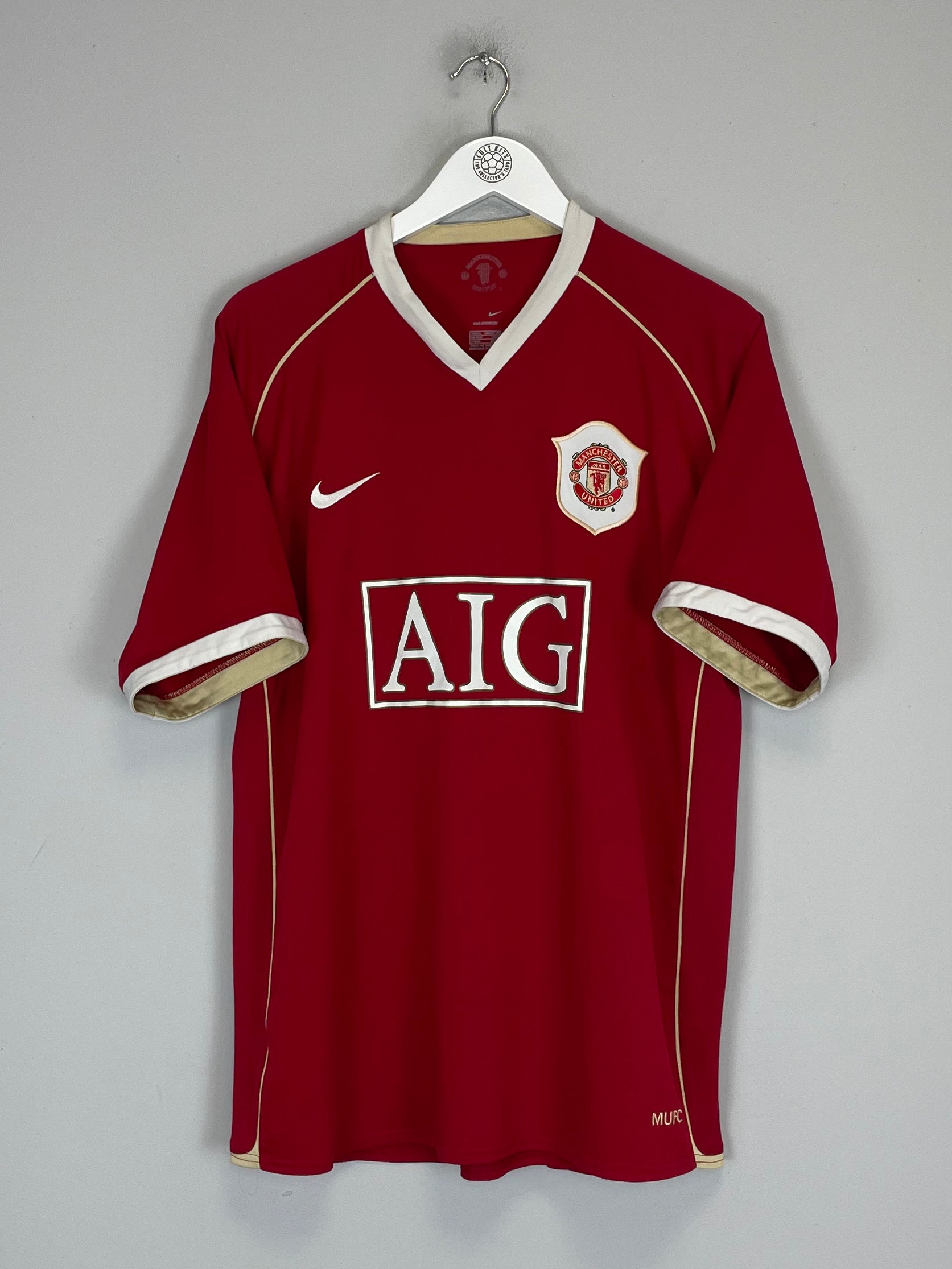 Shop 2006/07 MANCHESTER UNITED CANTONA #7 HOME SHIRT (XL) NIKE, classic football shirts, vintage football shirts & retro soccer jerseys at Cult Kits