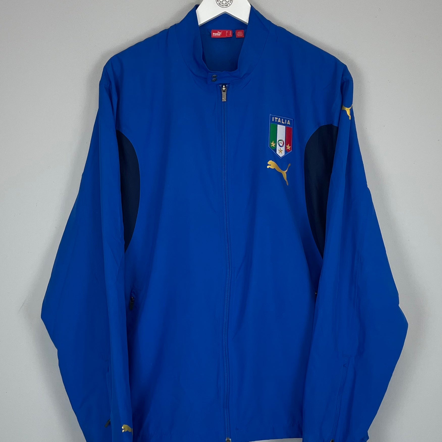Shop 2006 ITALY TRACK JACKET (XL) PUMA, classic football shirts, vintage football shirts & retro soccer jerseys at Cult Kits