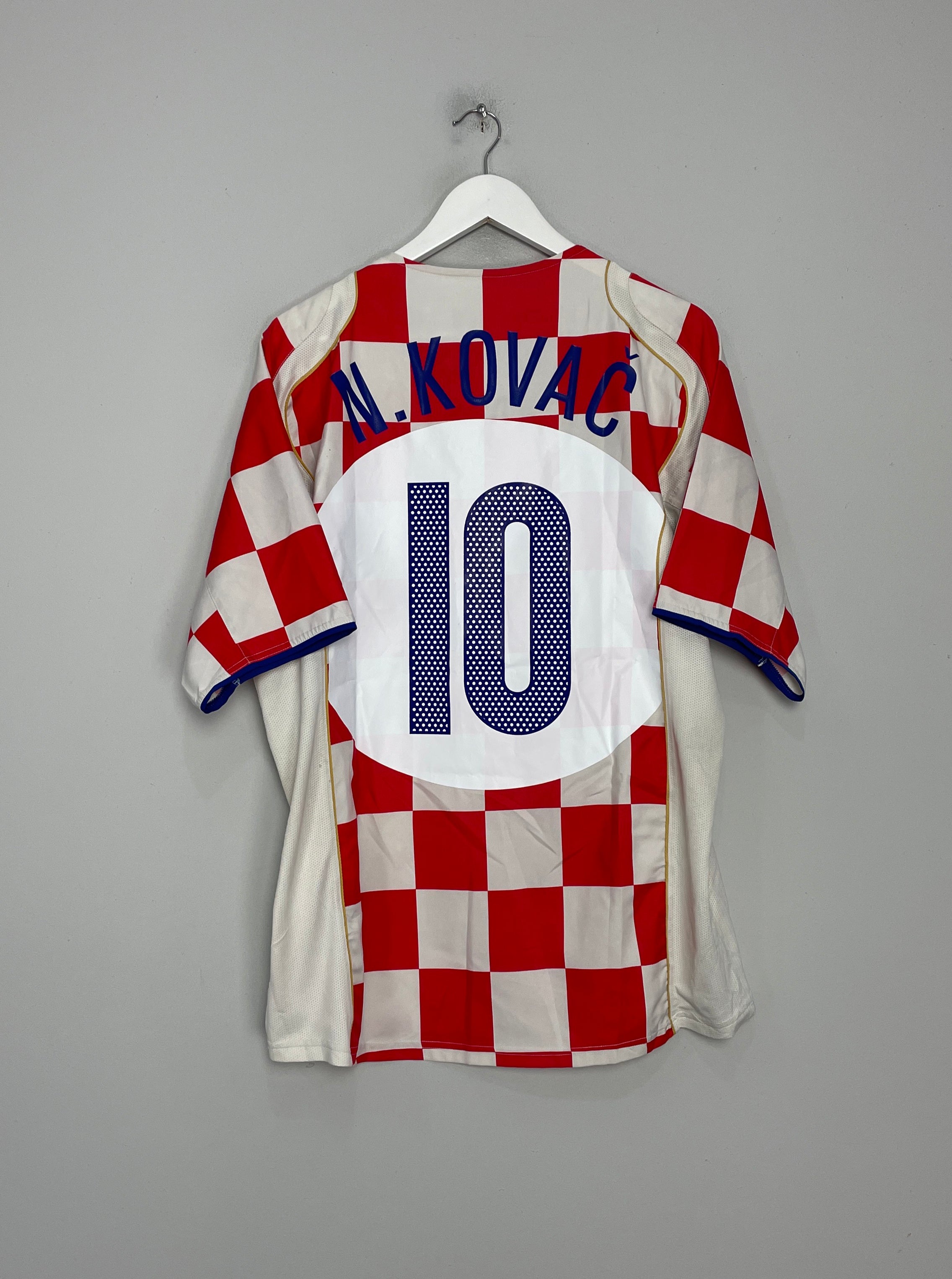 Shop 2004/06 CROATIA N.KOVAC #10 HOME SHIRT (L) NIKE, classic football shirts, vintage football shirts & retro soccer jerseys at Cult Kits