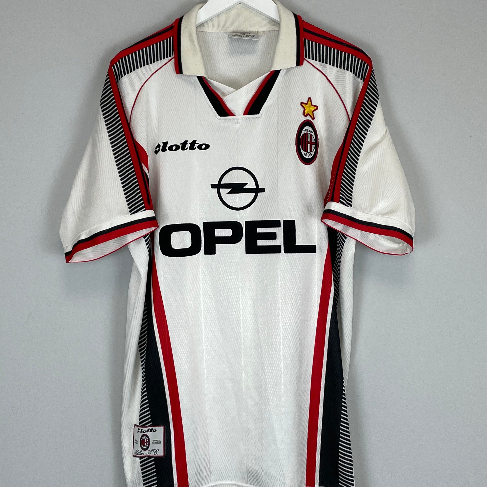 Shop 1997/98 AC MILAN AWAY SHIRT (XXL) LOTTO, classic football shirts, vintage football shirts & retro soccer jerseys at Cult Kits