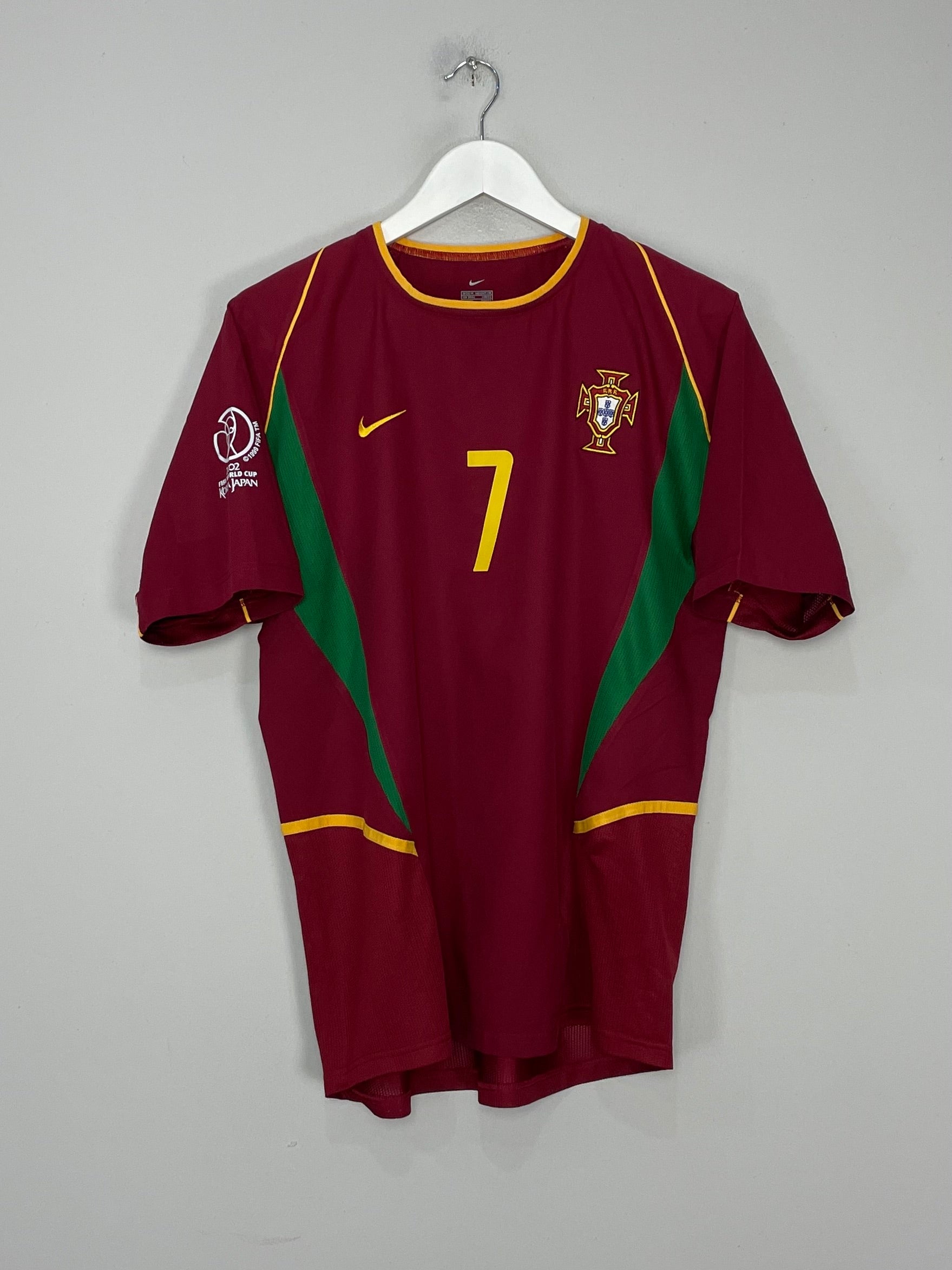 Shop 2002/04 PORTUGAL FIGO #7 HOME SHIRT (M) NIKE, classic football shirts, vintage football shirts & retro soccer jerseys at Cult Kits