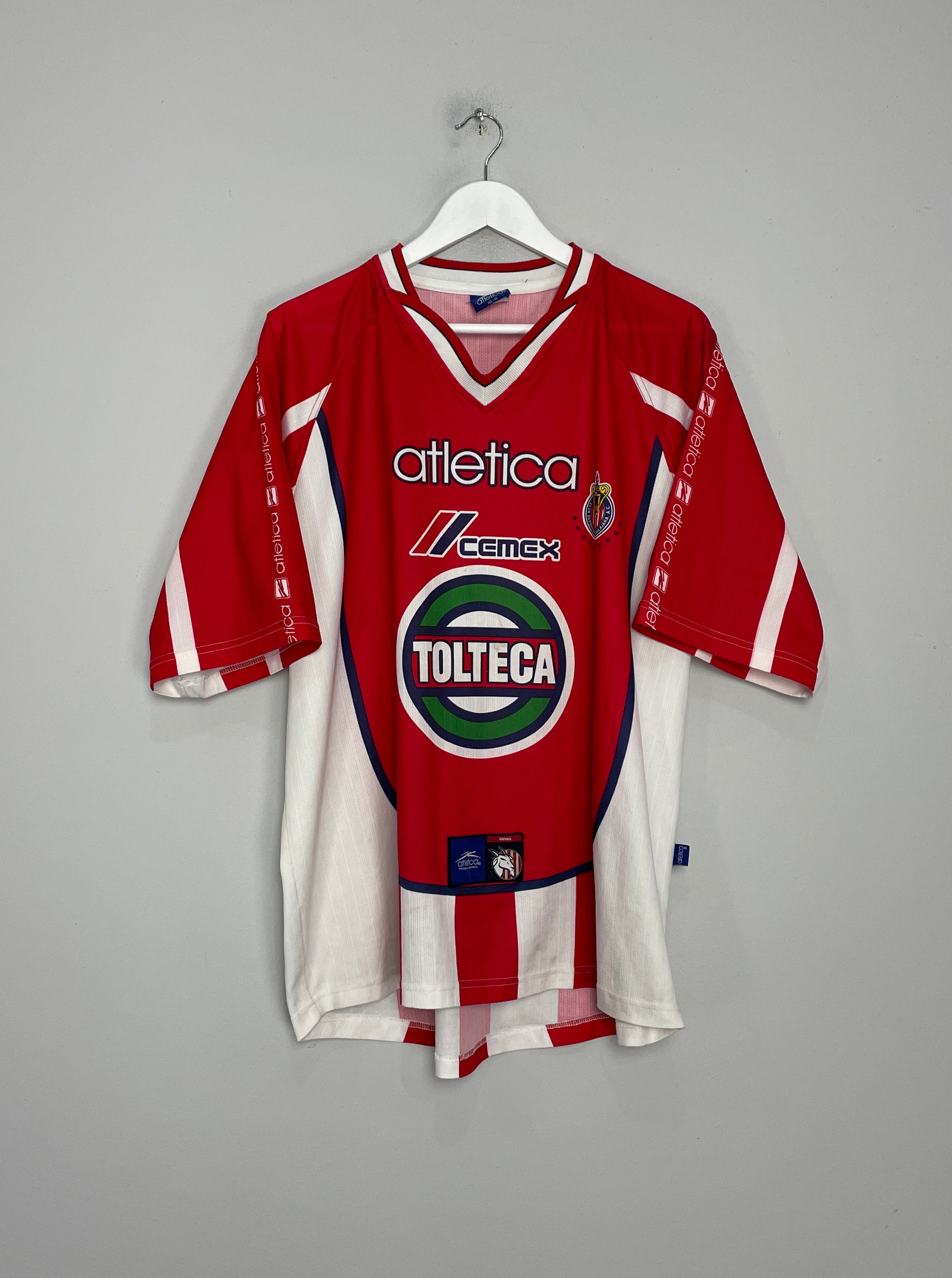 Shop 2000/02 CHIVAS GUADALAJARA TRAINING SHIRT (XL) ATLETICA, classic football shirts, vintage football shirts & retro soccer jerseys at Cult Kits