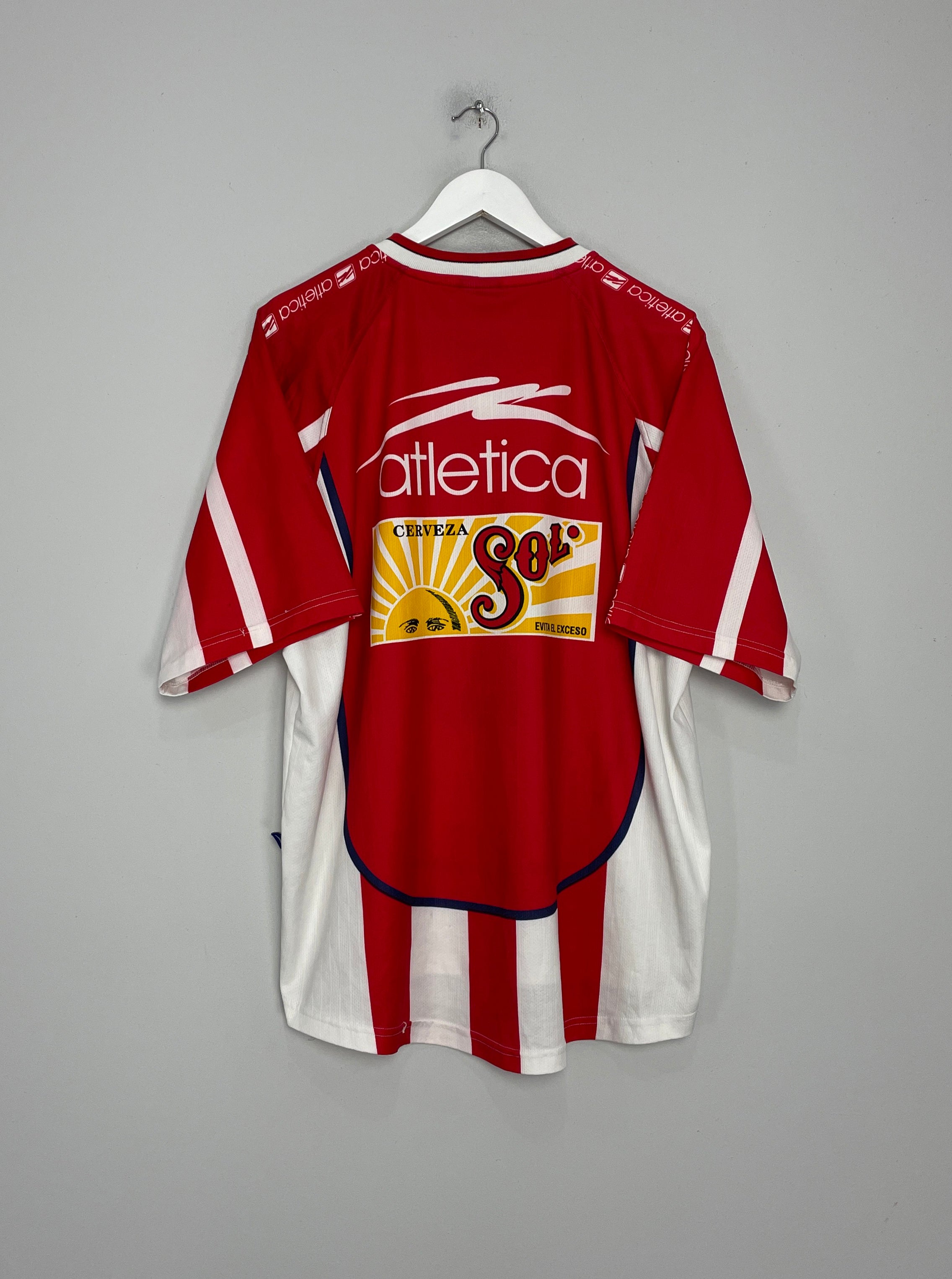 Shop 2000/02 CHIVAS GUADALAJARA TRAINING SHIRT (XL) ATLETICA, classic football shirts, vintage football shirts & retro soccer jerseys at Cult Kits