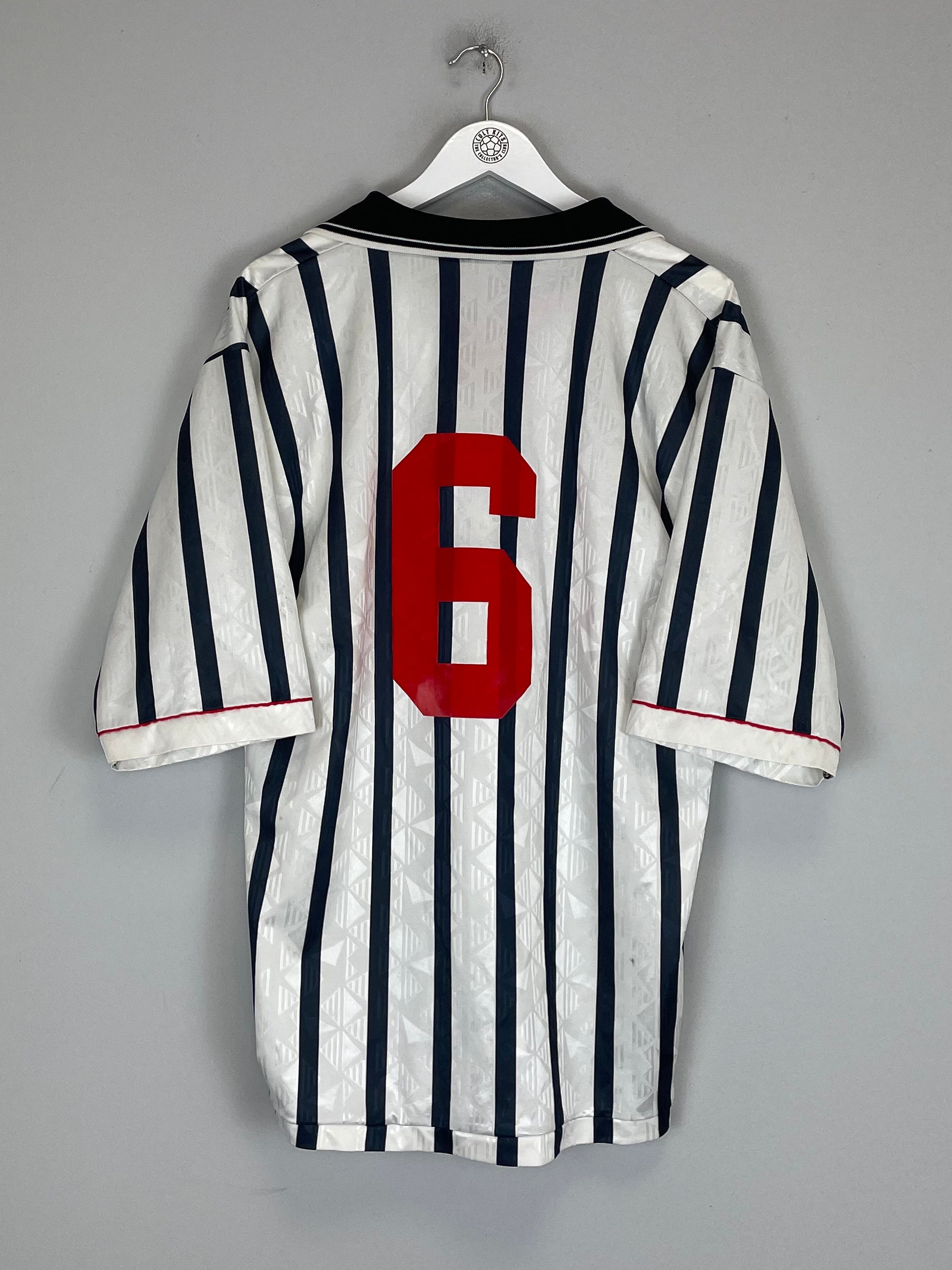 Shop 1996/98 BRENTFORD #6 AWAY SHIRT (XL) COBRA SPORTS, classic football shirts, vintage football shirts & retro soccer jerseys at Cult Kits