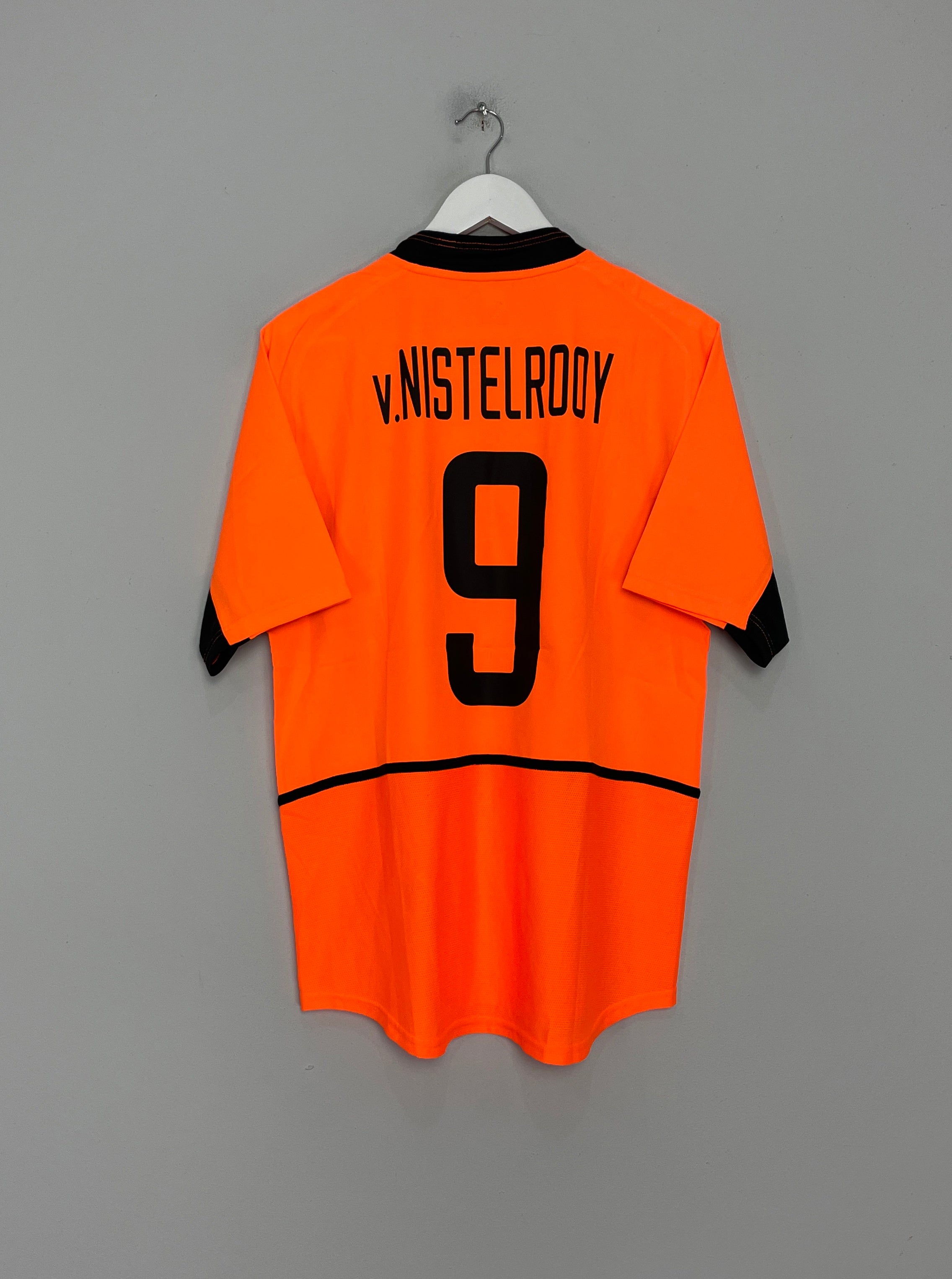 Shop 2002/04 NETHERLANDS V.NISTELROOY #9 HOME SHIRT (M) NIKE, classic football shirts, vintage football shirts & retro soccer jerseys at Cult Kits