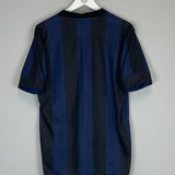 Shop 2013/14 INTER MILAN HOME SHIRT (M) NIKE, classic football shirts, vintage football shirts & retro soccer jerseys at Cult Kits