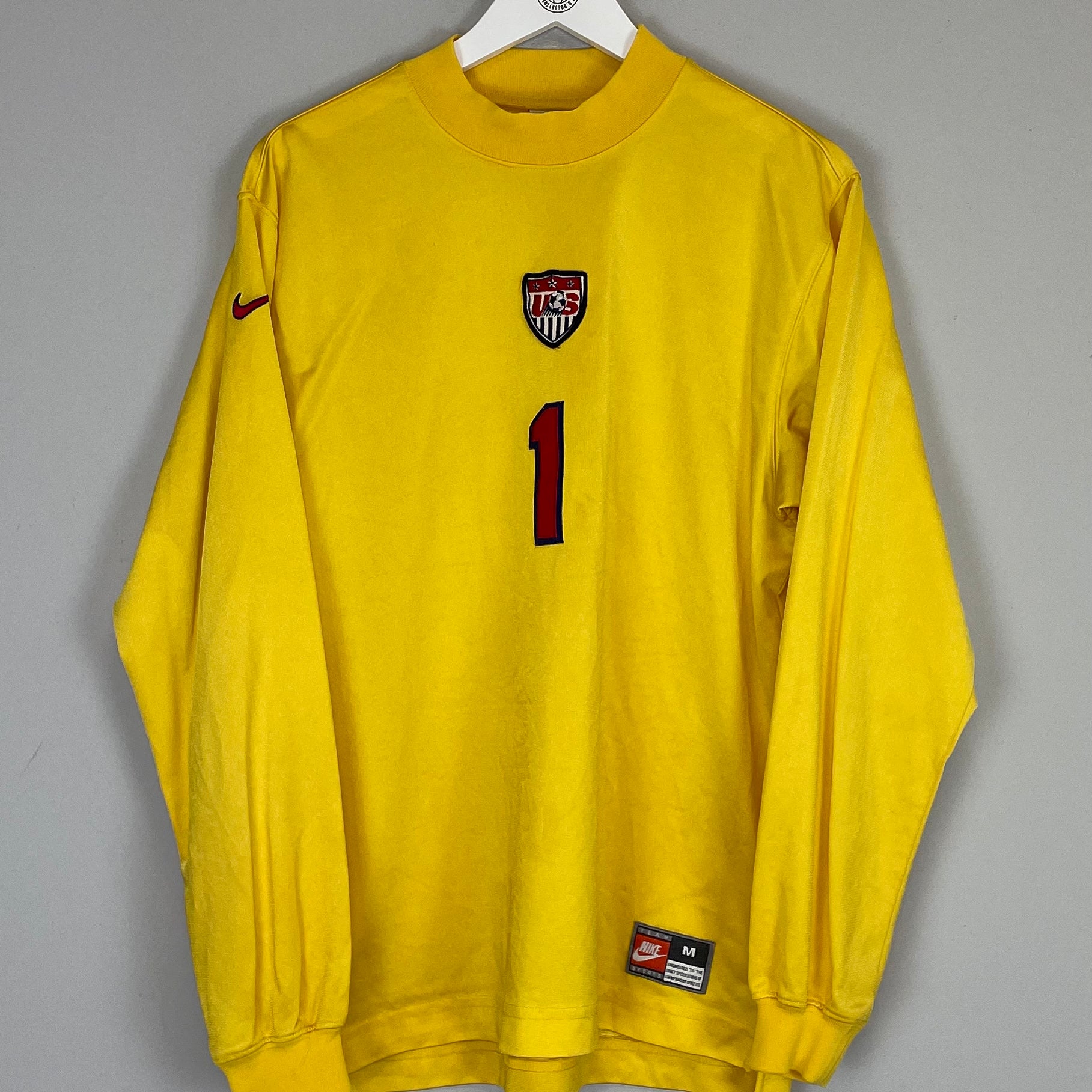 Shop 1995/96 USA GK SHIRT (M) NIKE, classic football shirts, vintage football shirts & retro soccer jerseys at Cult Kits