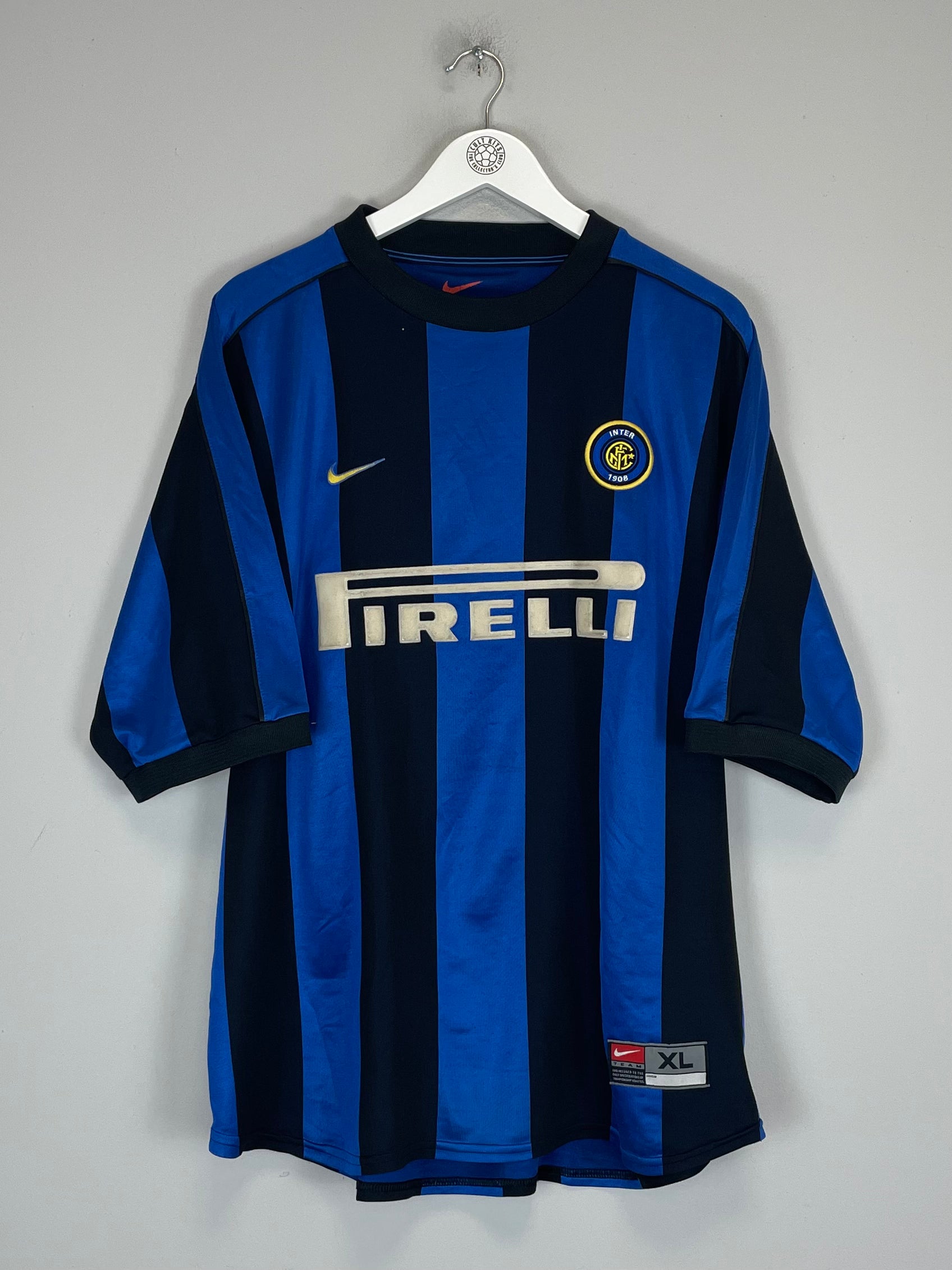 Shop 1999/00 INTER MILAN RONALDO #9 HOME SHIRT (XL) NIKE, classic football shirts, vintage football shirts & retro soccer jerseys at Cult Kits