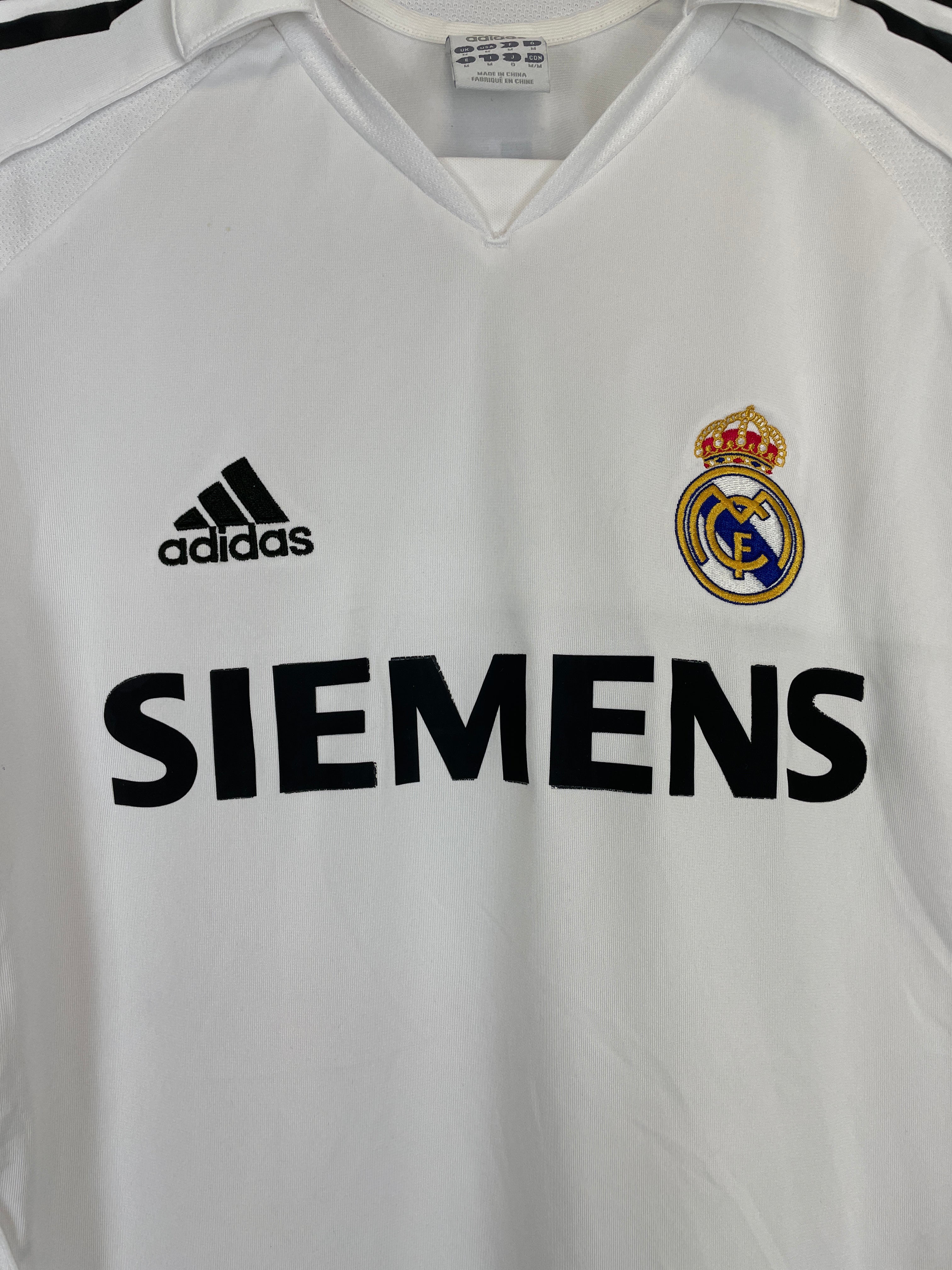 Shop 2005/06 REAL MADRID ZIDANE #5 C/L L/S HOME SHIRT (M) ADIDAS, classic football shirts, vintage football shirts & retro soccer jerseys at Cult Kits