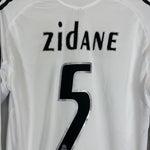 Shop 2005/06 REAL MADRID ZIDANE #5 C/L L/S HOME SHIRT (M) ADIDAS, classic football shirts, vintage football shirts & retro soccer jerseys at Cult Kits