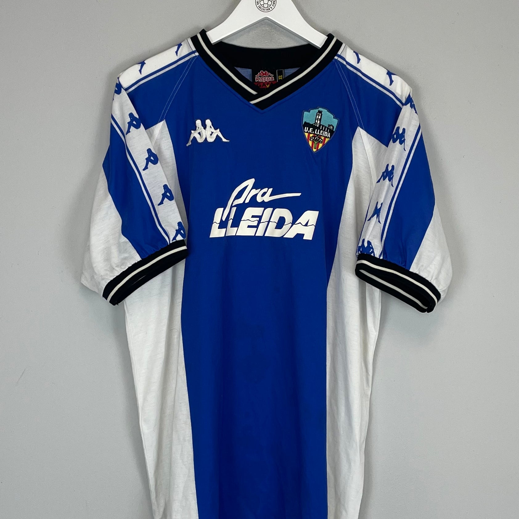 Shop 1996/98 UE LLEIDA TRAINING SHIRT (XL) KAPPA, classic football shirts, vintage football shirts & retro soccer jerseys at Cult Kits