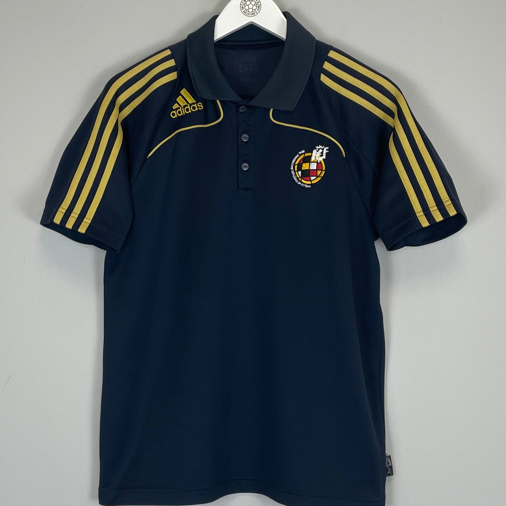 Shop 2008 SPAIN POLO SHIRT (M) ADIDAS, classic football shirts, vintage football shirts & retro soccer jerseys at Cult Kits