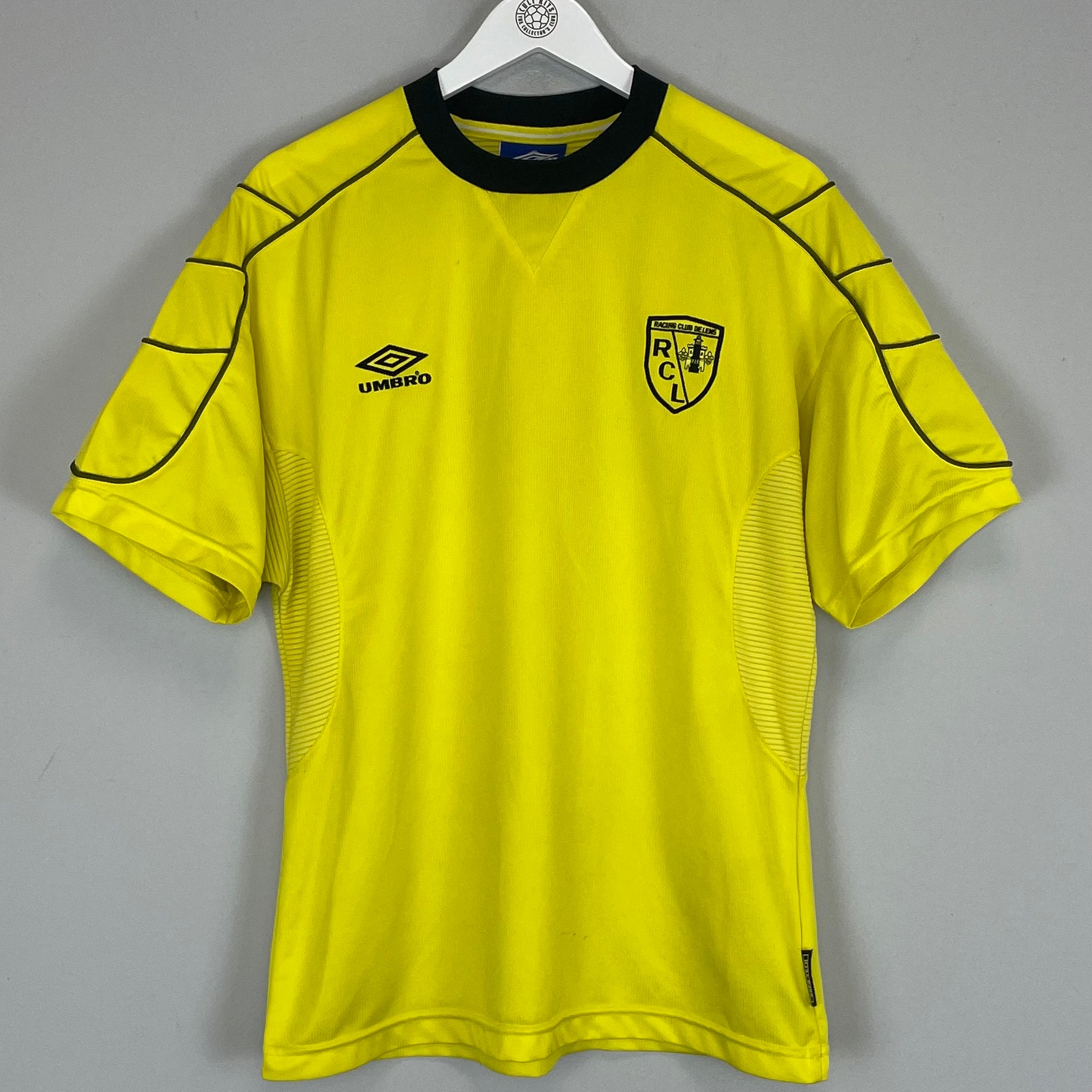 Shop 1998/00 RC LENS TRAINING SHIRT (M) UMBRO, classic football shirts, vintage football shirts & retro soccer jerseys at Cult Kits