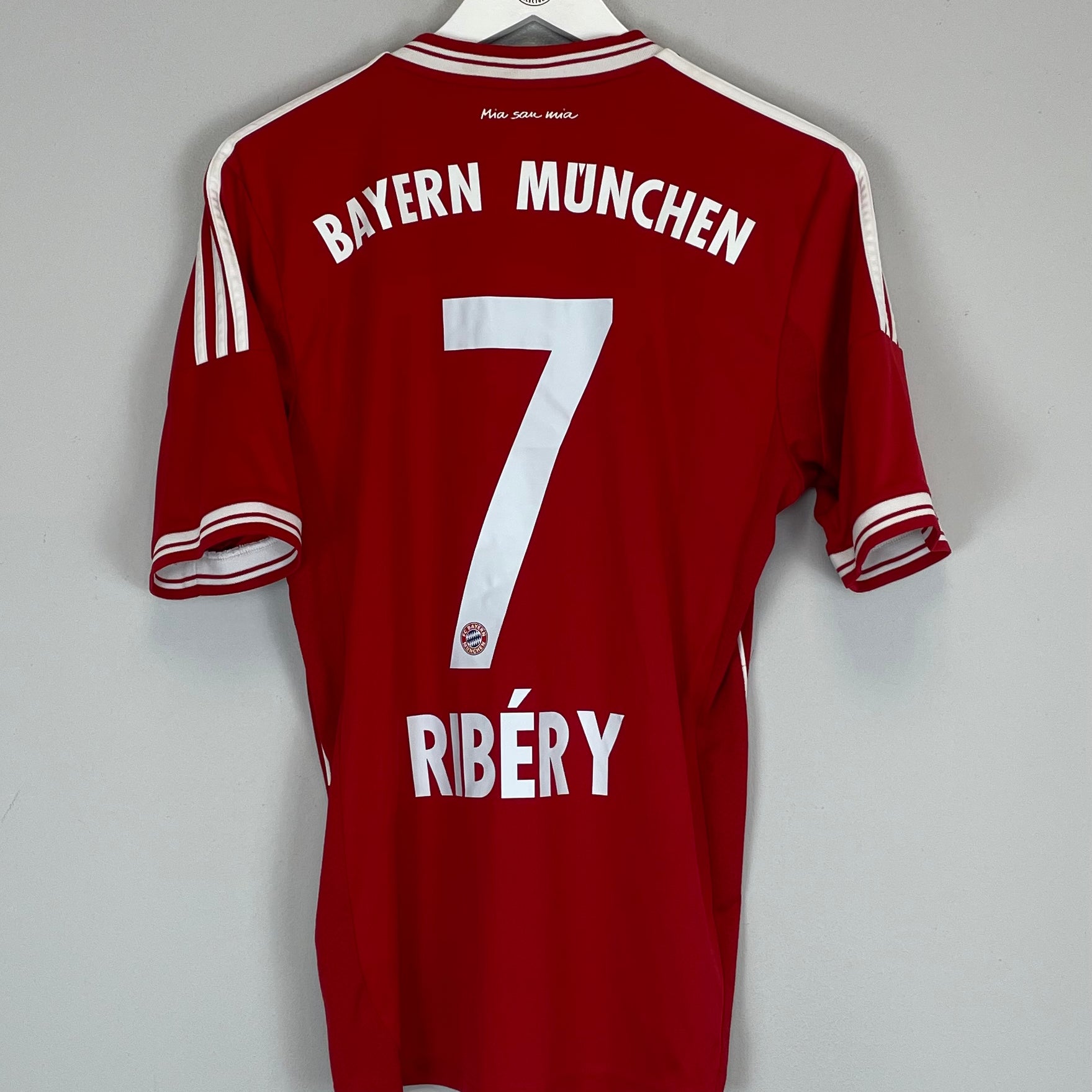Shop 2013/14 BAYERN MUNICH RIBERY #7 HOME SHIRT (M) ADIDAS, classic football shirts, vintage football shirts & retro soccer jerseys at Cult Kits