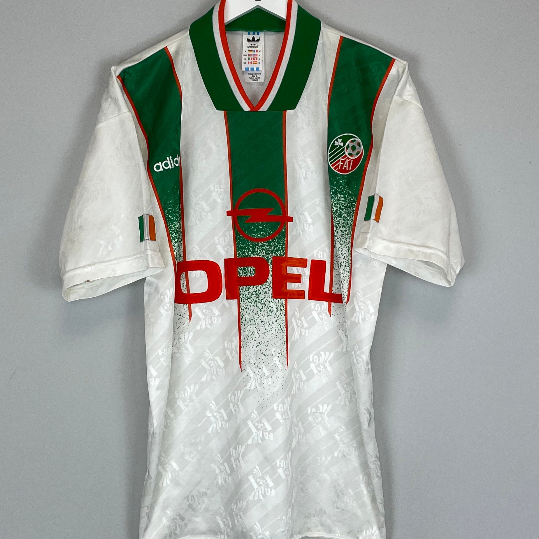 Shop 1994 IRELAND HOME SHIRT (M) ADIDAS, classic football shirts, vintage football shirts & retro soccer jerseys at Cult Kits
