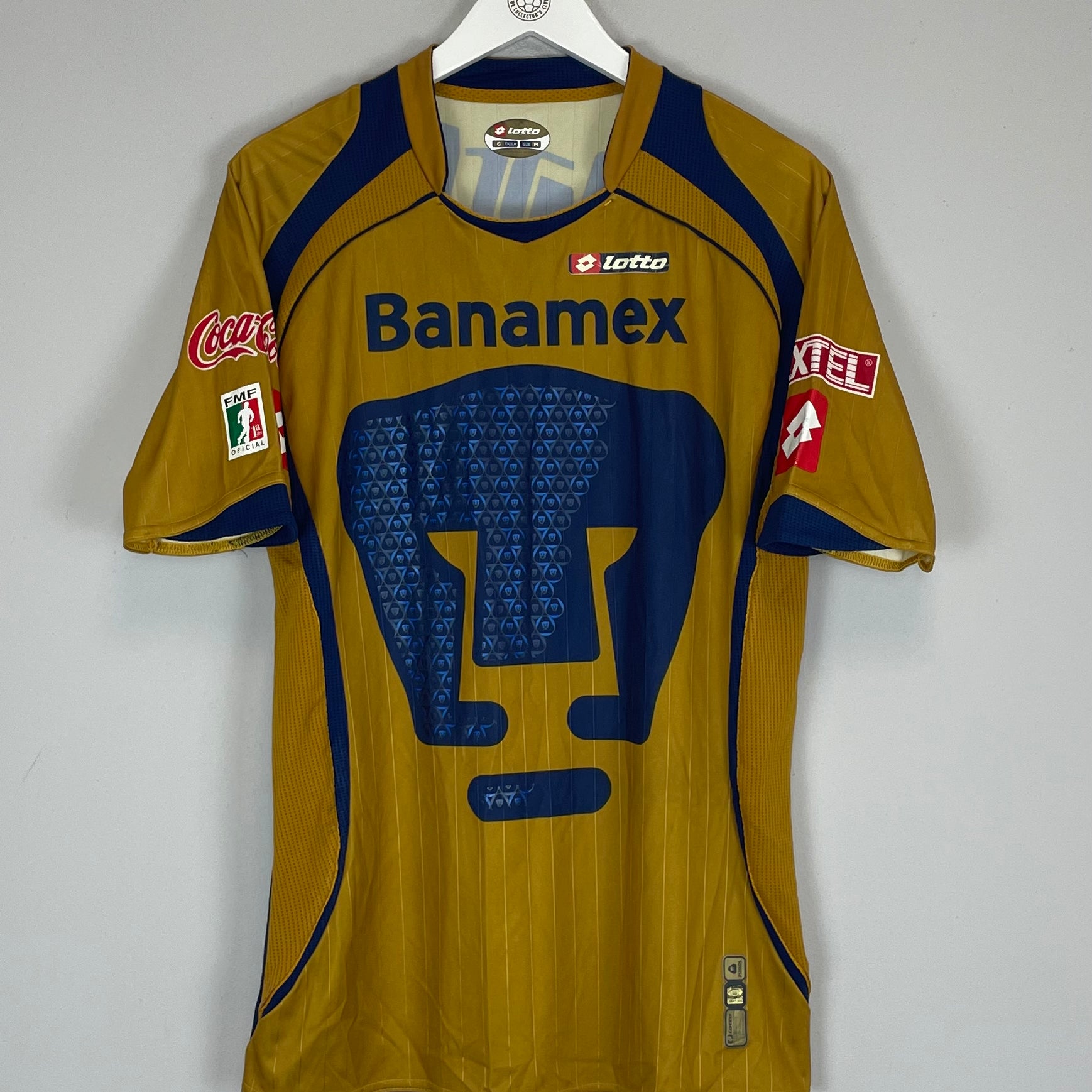 Shop 2009/10 UNAM PUMAS THIRD SHIRT (M) LOTTO, classic football shirts, vintage football shirts & retro soccer jerseys at Cult Kits