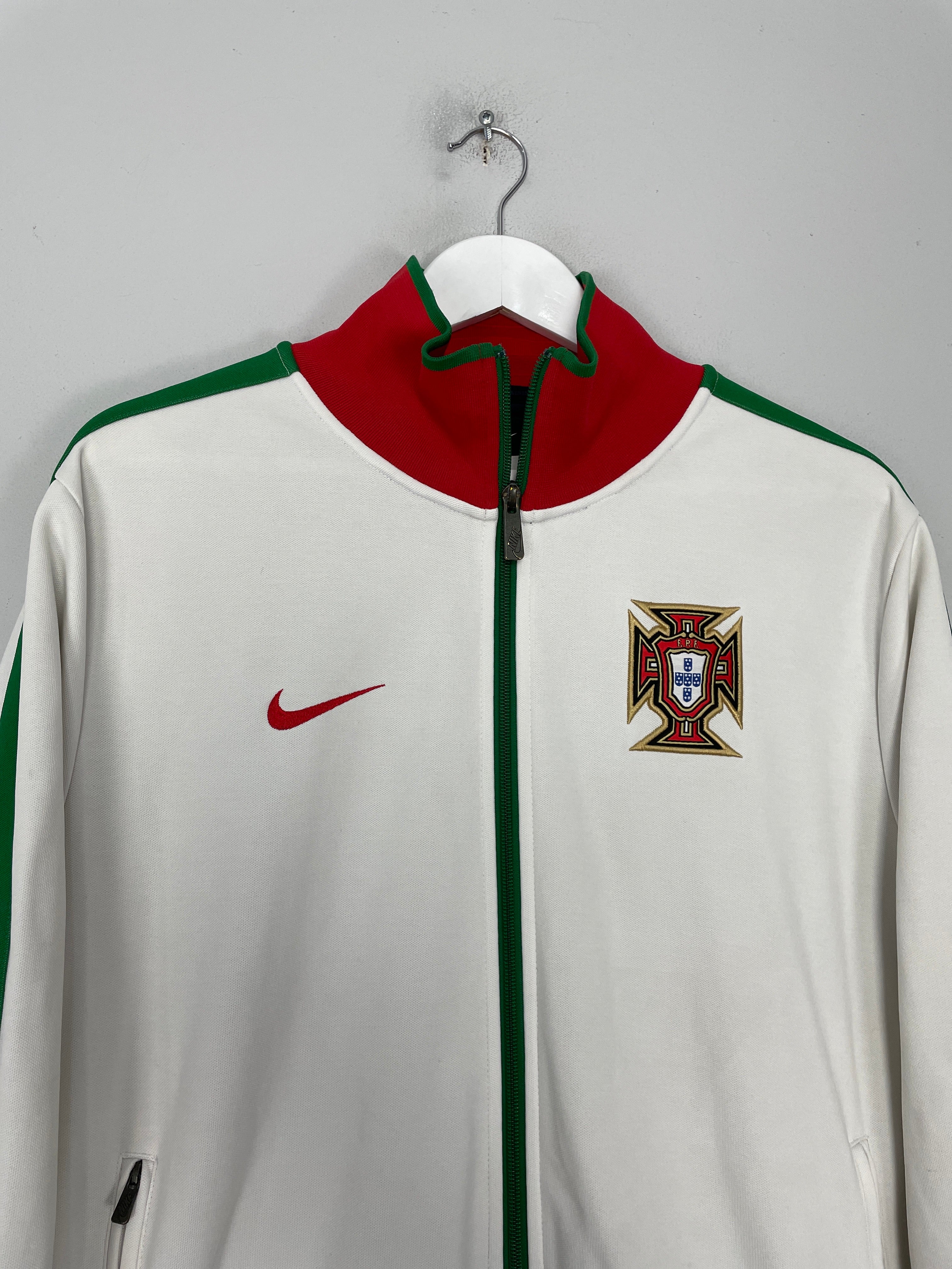 Shop 2010/11 PORTUGAL TRACK JACKET (L) NIKE, classic football shirts, vintage football shirts & retro soccer jerseys at Cult Kits