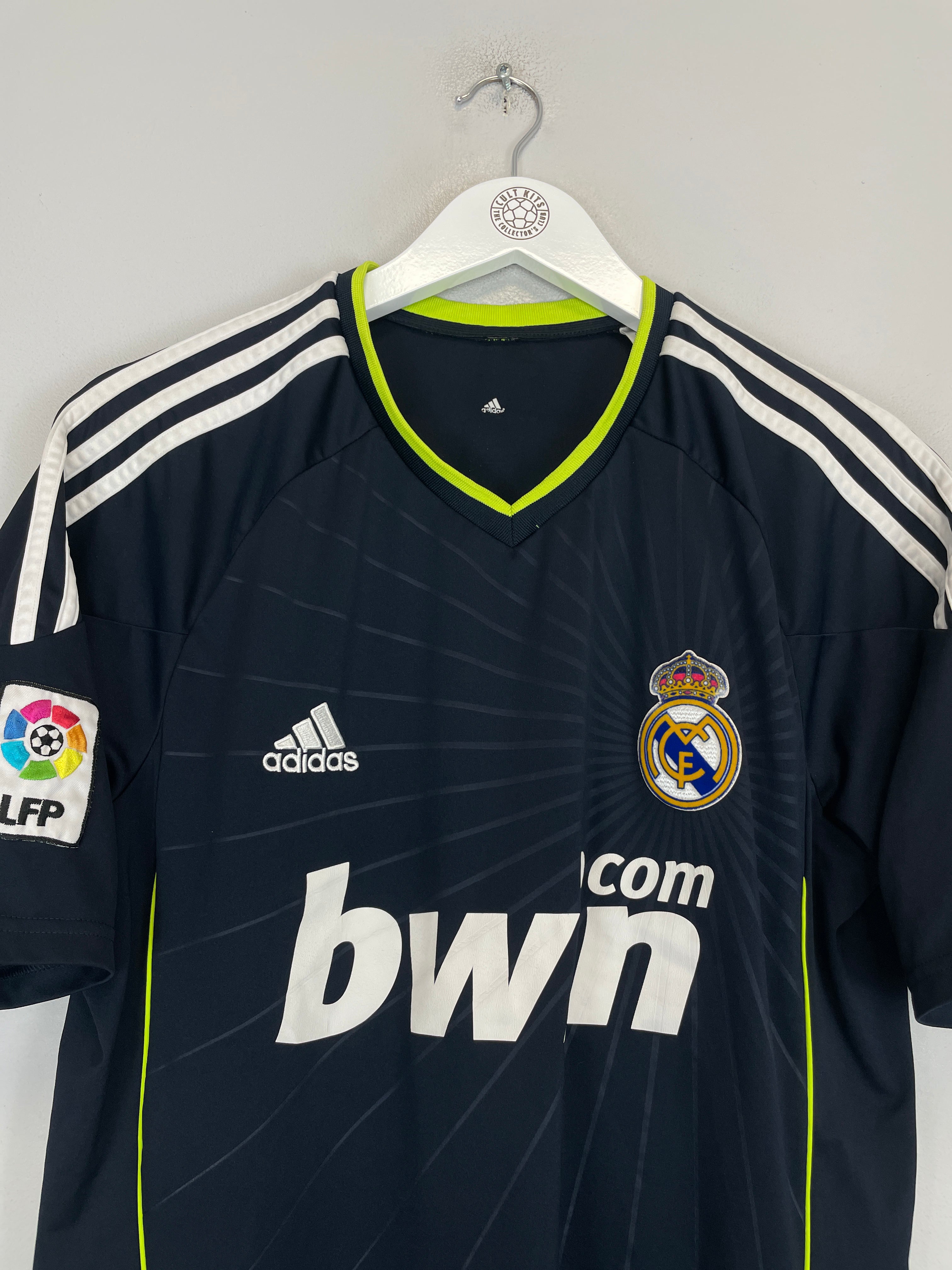 Shop 2010/11 REAL MADRID RONALDO #7 AWAY SHIRT (M) ADIDAS, classic football shirts, vintage football shirts & retro soccer jerseys at Cult Kits
