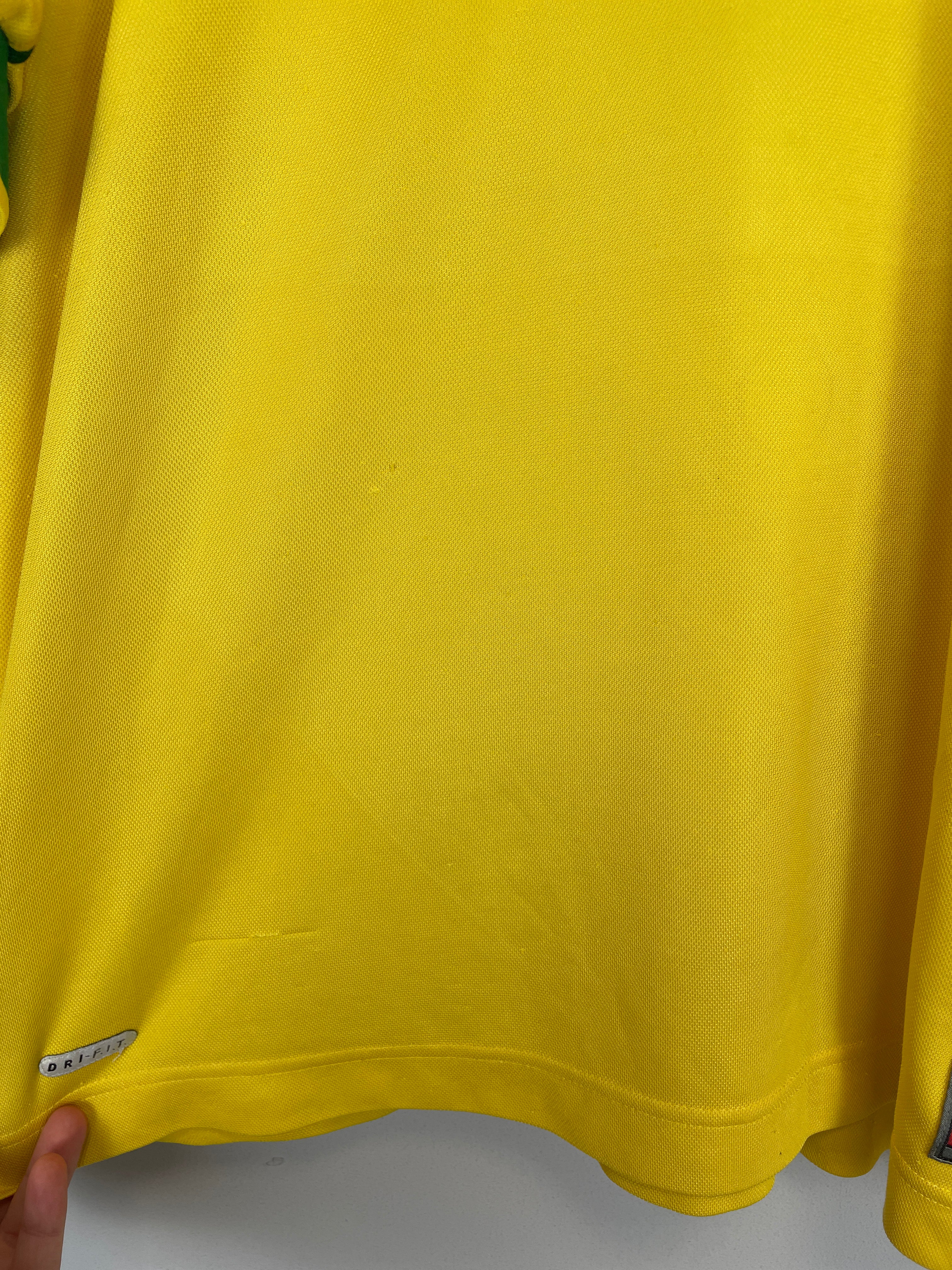 Shop 1998/00 BRAZIL RONALDO #9 HOME SHIRT (L) NIKE, classic football shirts, vintage football shirts & retro soccer jerseys at Cult Kits