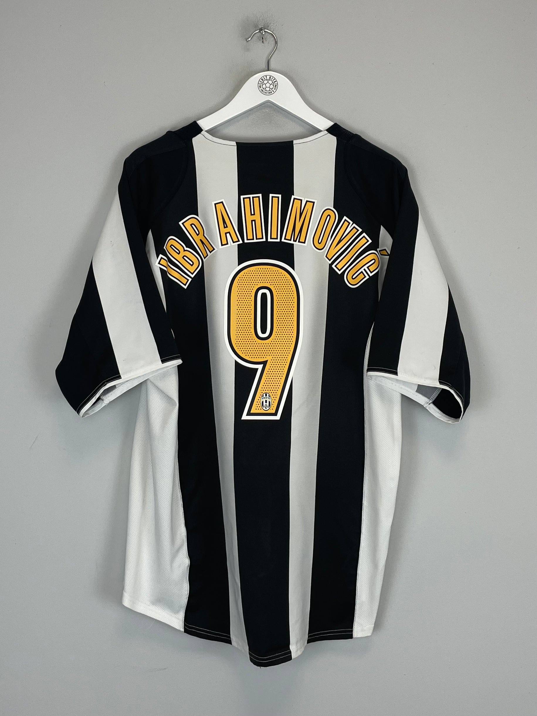 Shop 2004/05 JUVENTUS IBRAHIMOVIC #9 HOME SHIRT (XL) NIKE, classic football shirts, vintage football shirts & retro soccer jerseys at Cult Kits