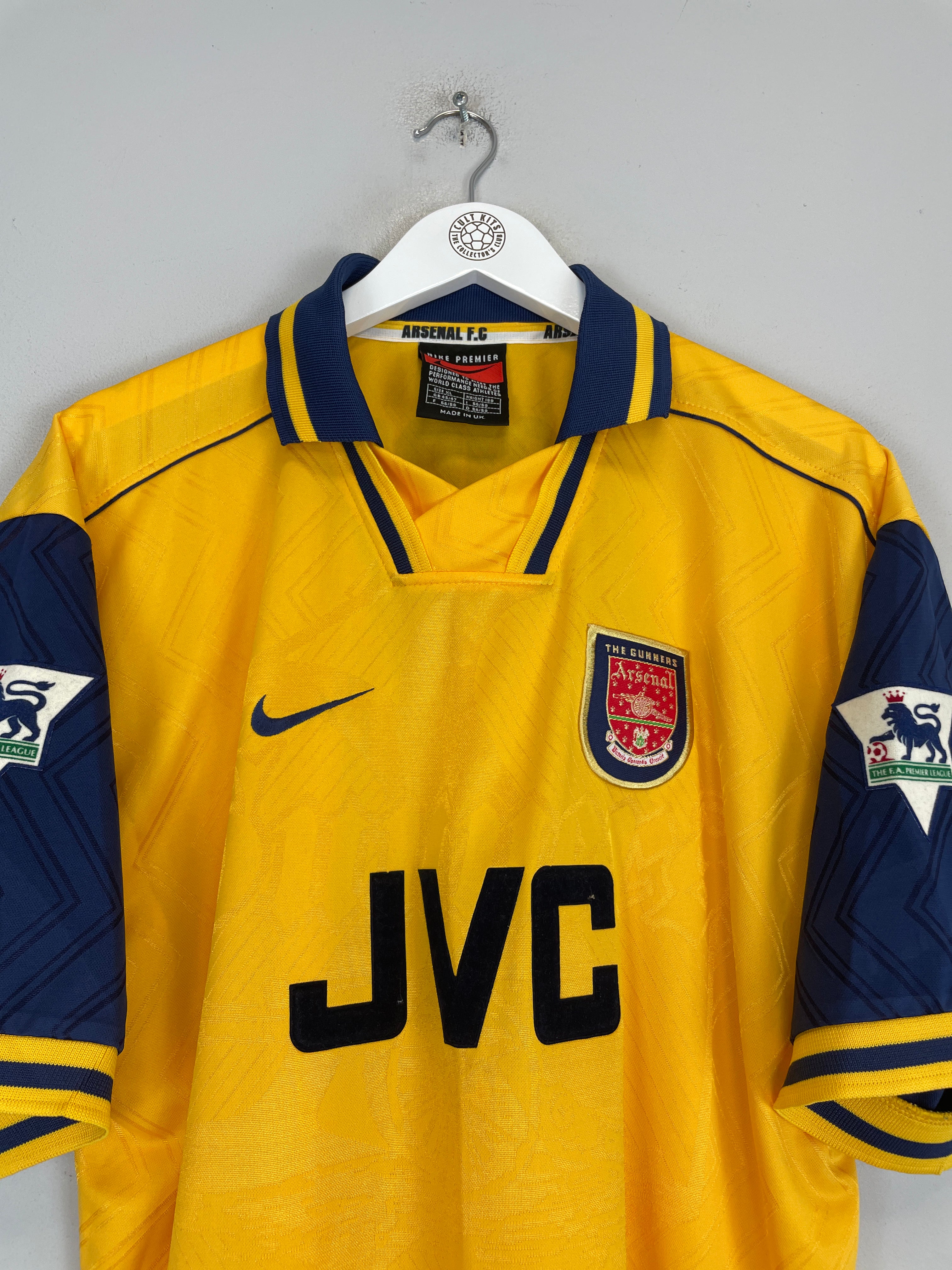 Shop 1996/97 ARSENAL WRIGHT #8 AWAY SHIRT (XL) NIKE, classic football shirts, vintage football shirts & retro soccer jerseys at Cult Kits