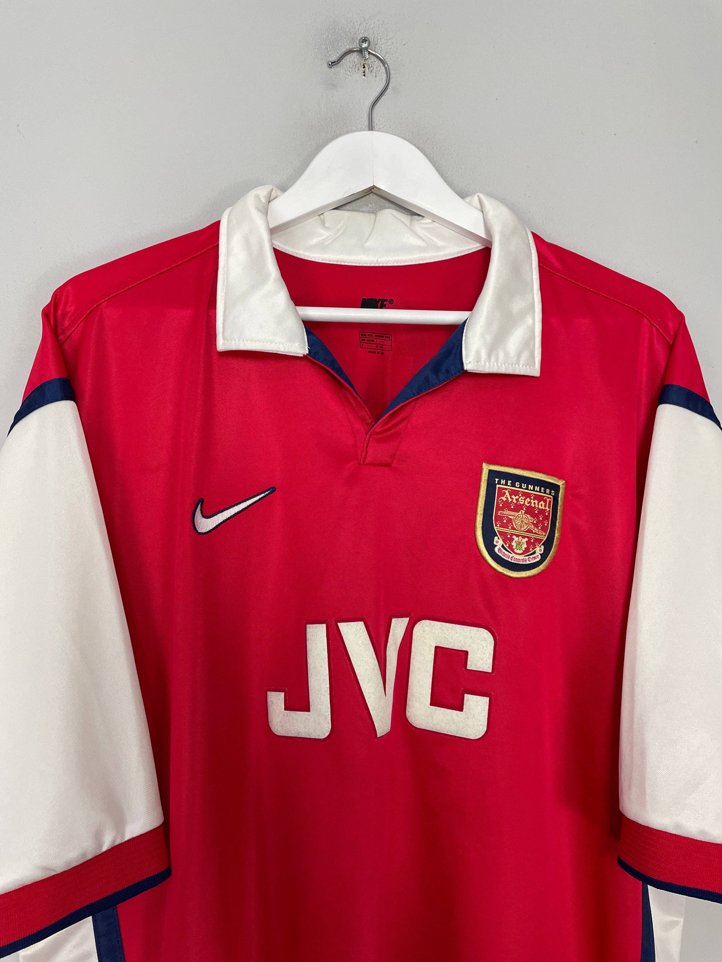 Shop 1998/99 ARSENAL BERGKAMP #10 HOME SHIRT (XXL) NIKE, classic football shirts, vintage football shirts & retro soccer jerseys at Cult Kits