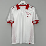 Shop 2008/10 SWITZERLAND AWAY SHIRT (M) PUMA, classic football shirts, vintage football shirts & retro soccer jerseys at Cult Kits