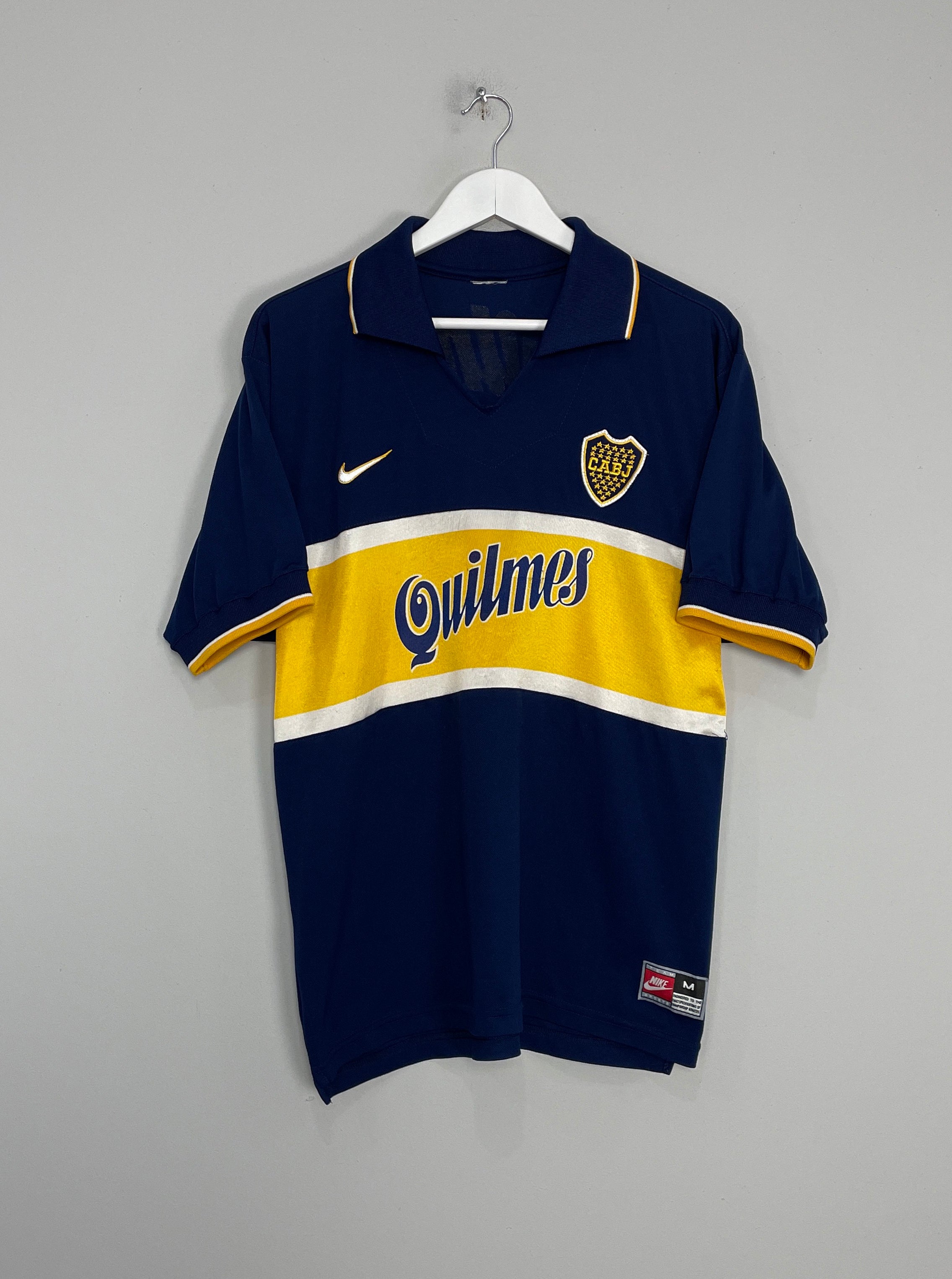 Shop 1996/98 BOCA JUNIORS HOME SHIRT (L) NIKE, classic football shirts, vintage football shirts & retro soccer jerseys at Cult Kits